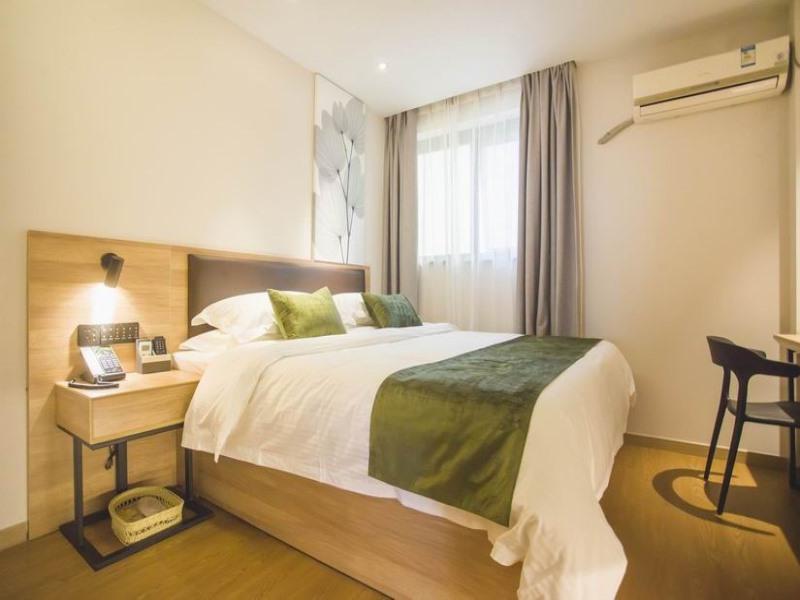 Double King Size Bed