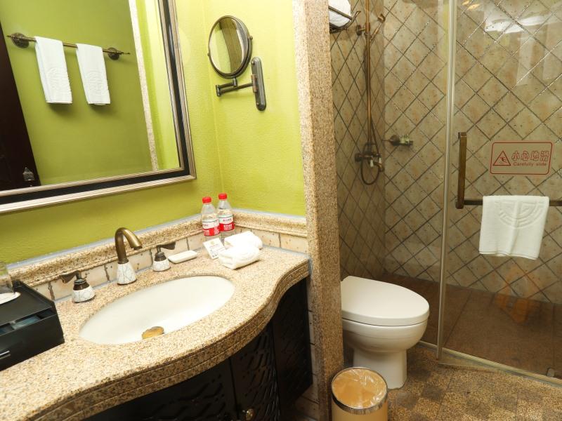 Double Business King Bed