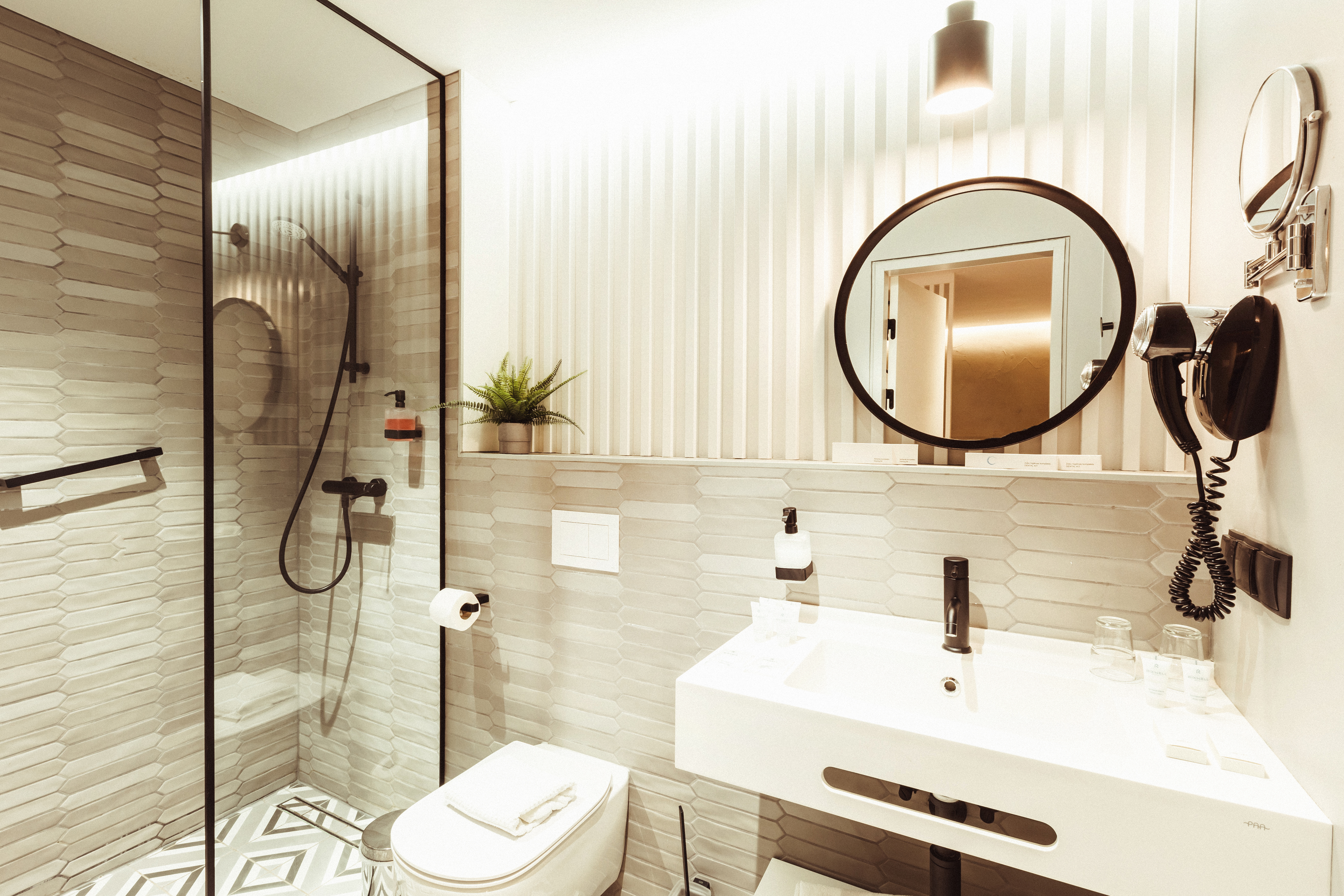 Apartment with Kitchenette