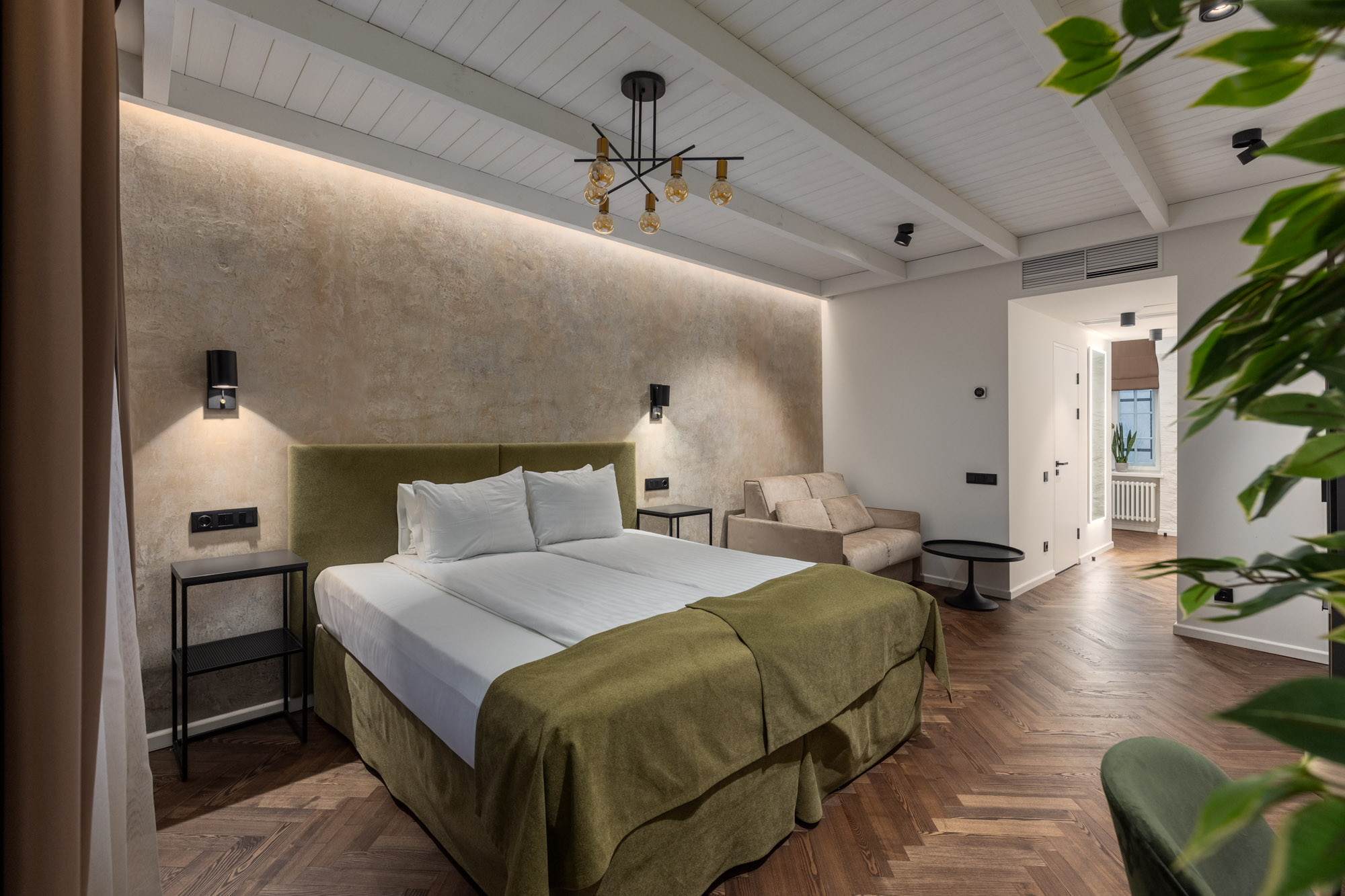 Apartment with Kitchenette