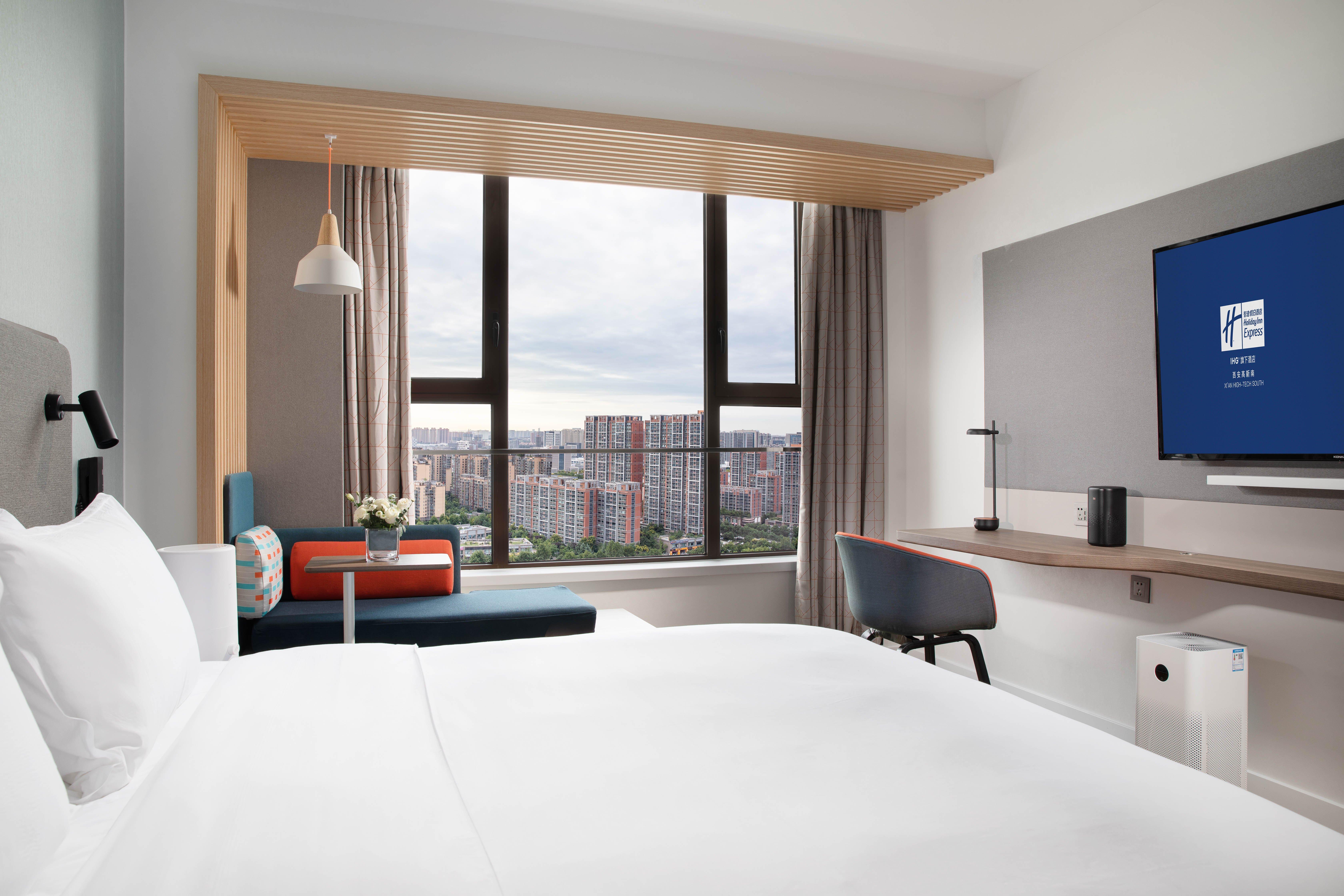 Double King Size Bed