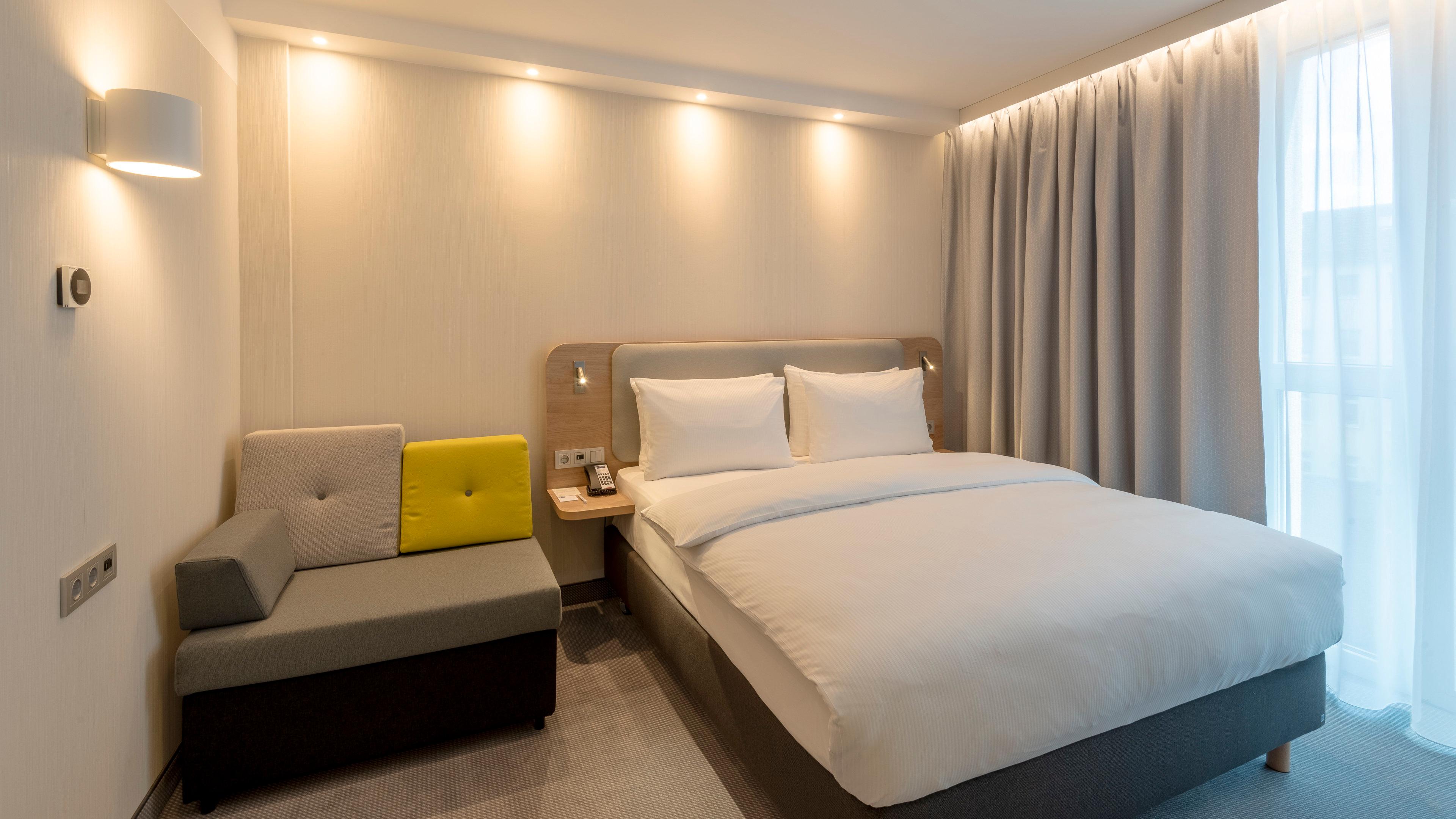 Double Queen Size Bed