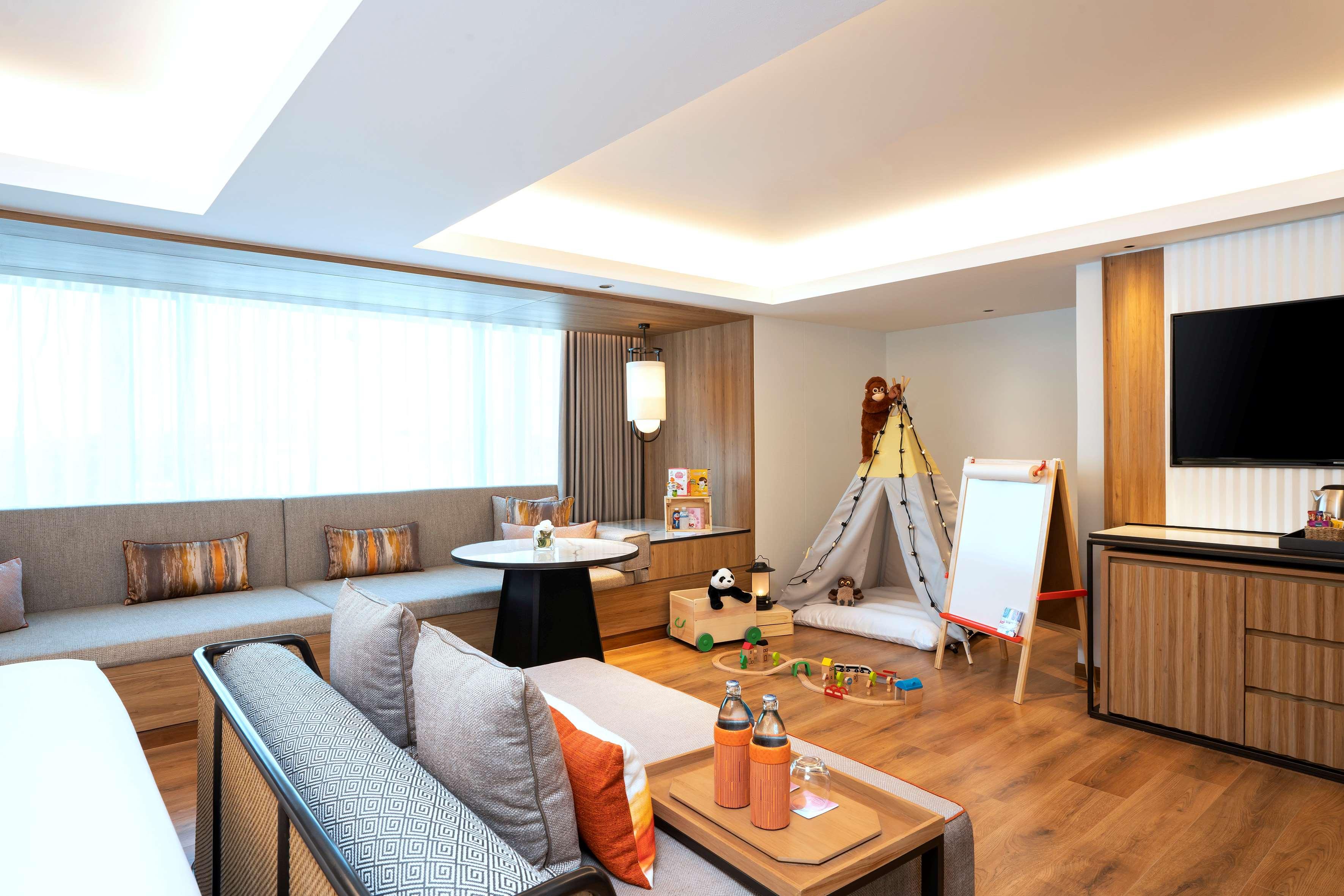 Family Room Standard