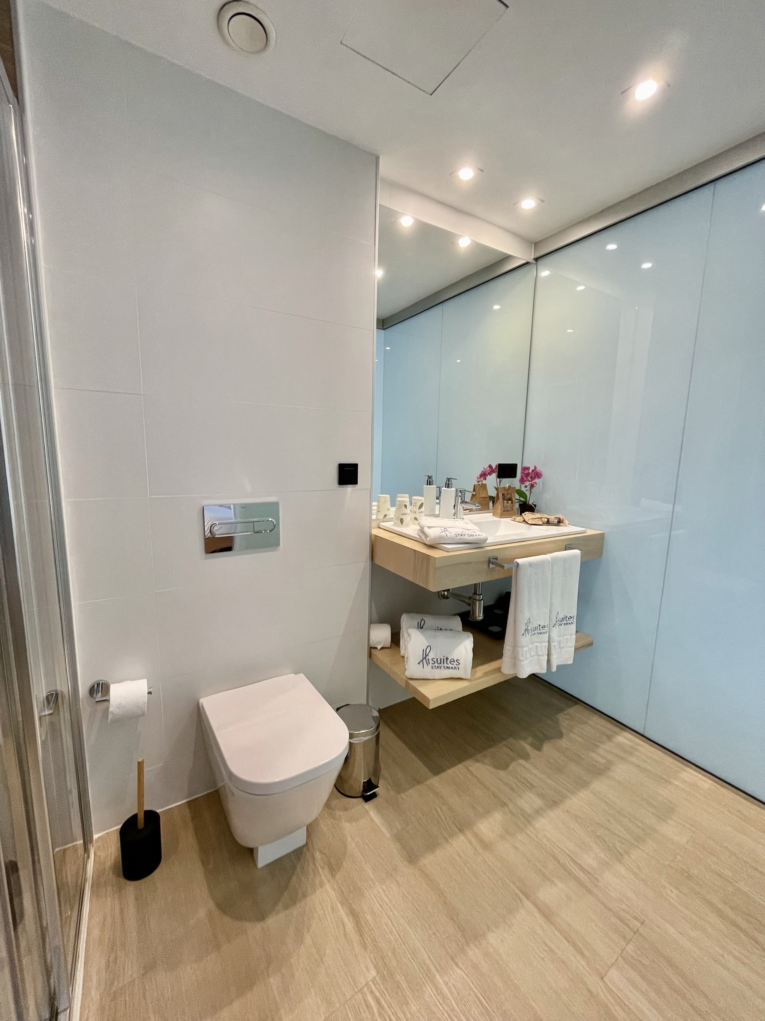 Studio Executive Superior