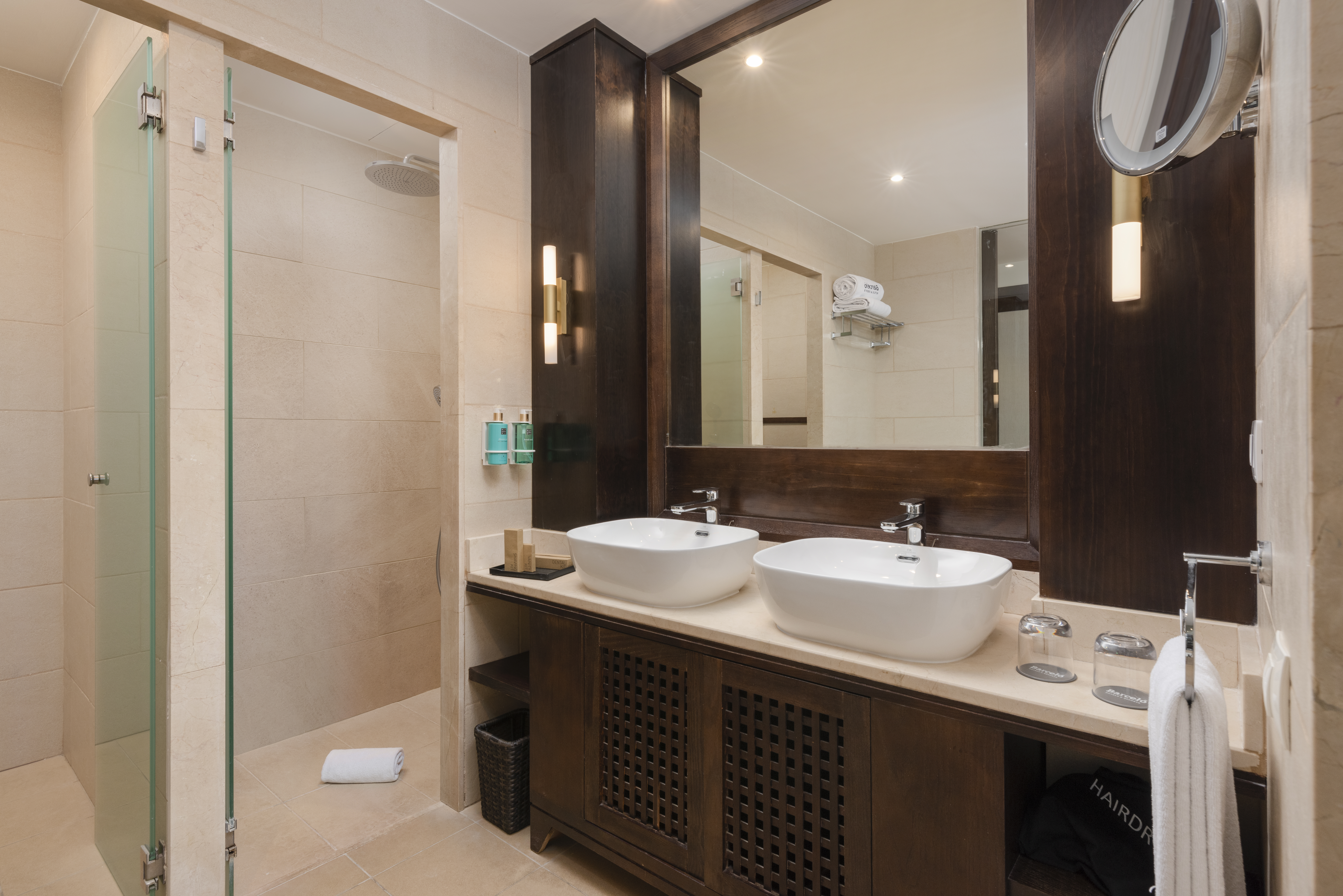 Double or Twin Deluxe