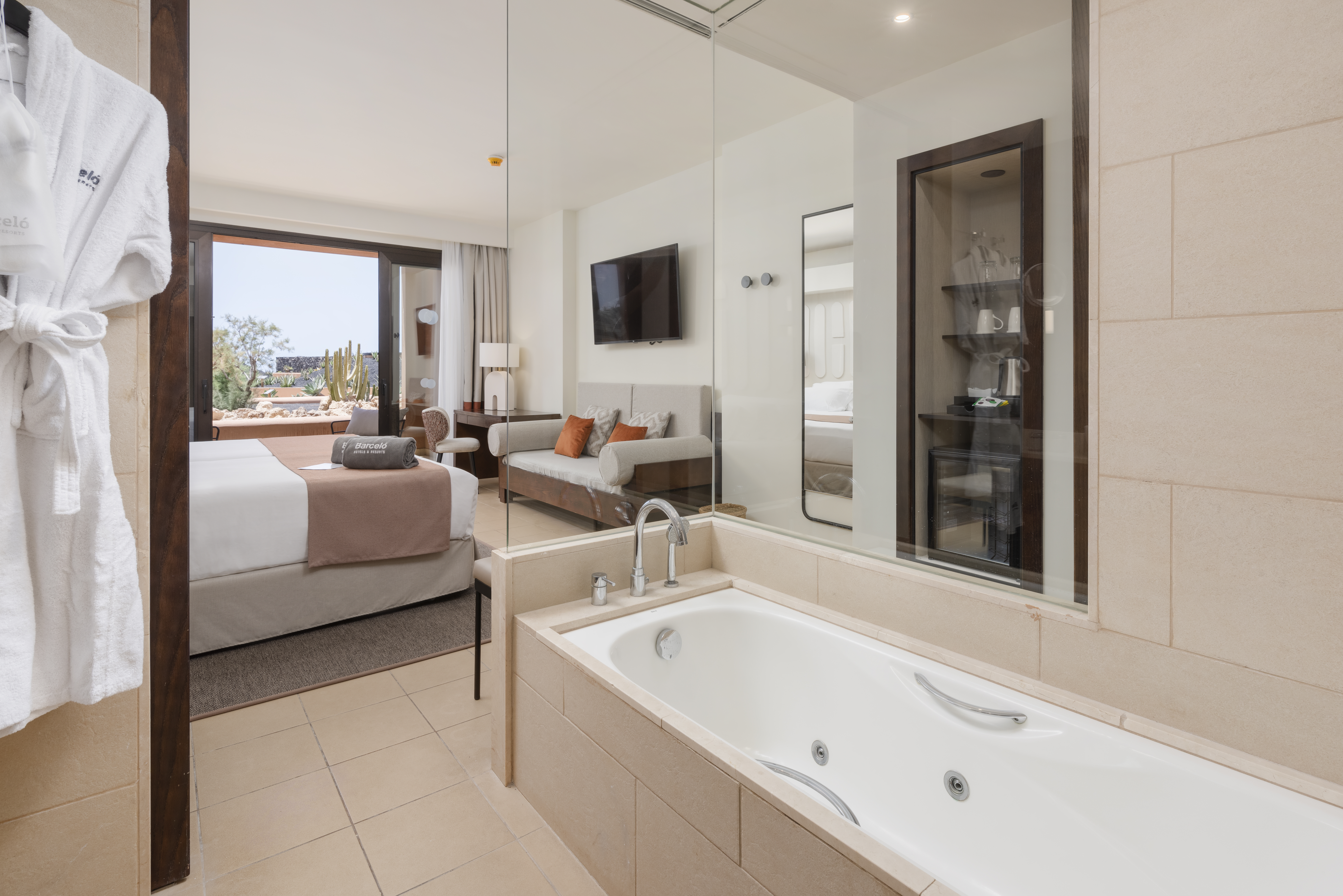 Double or Twin Deluxe