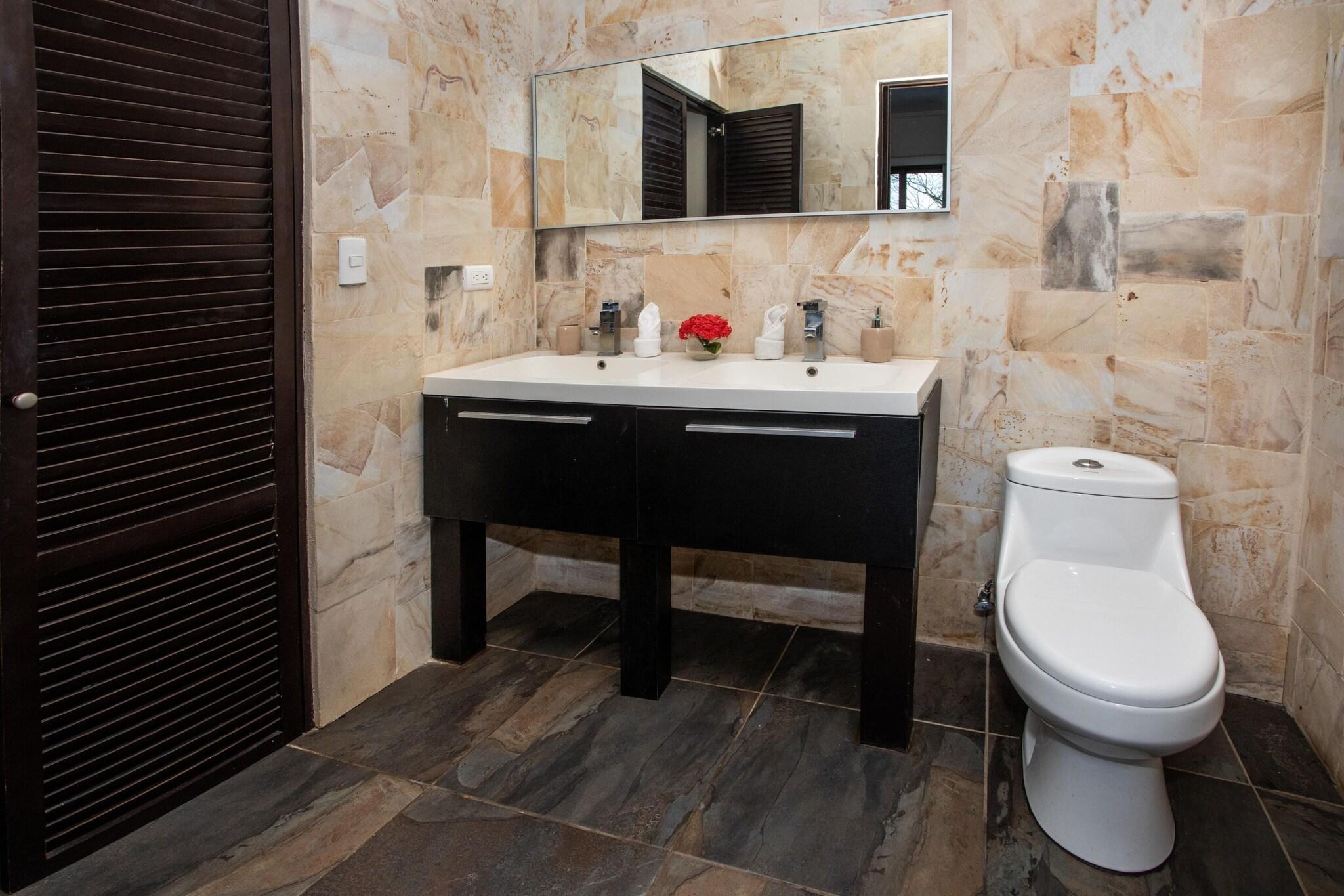 Villa Ocean View King Bed