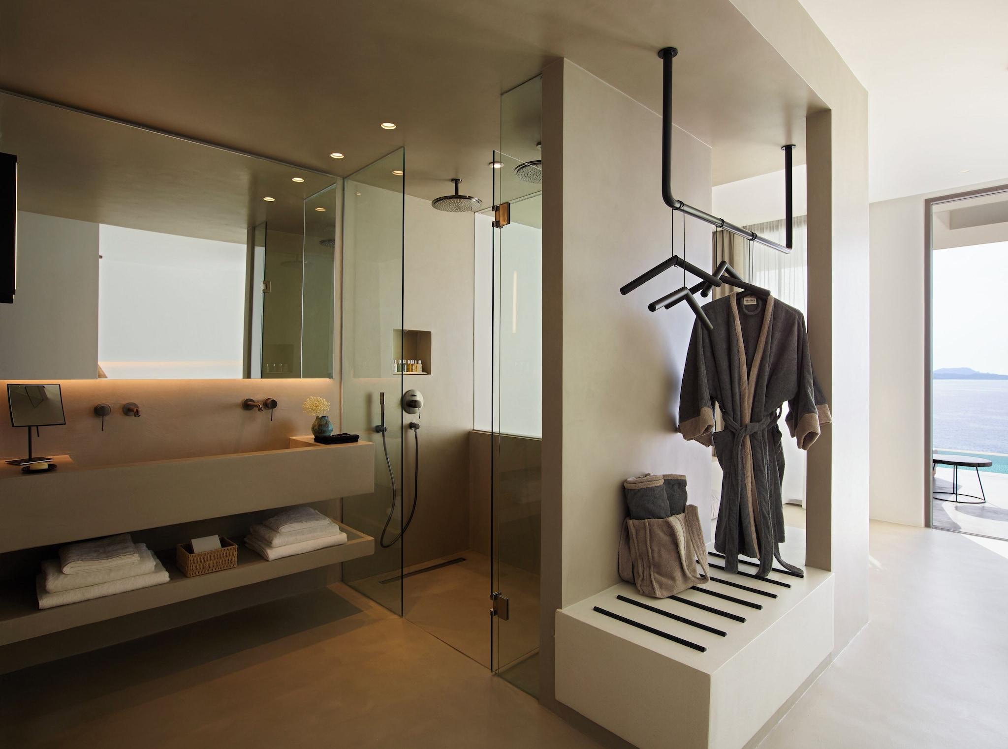 Suite Sea View with Private Pool