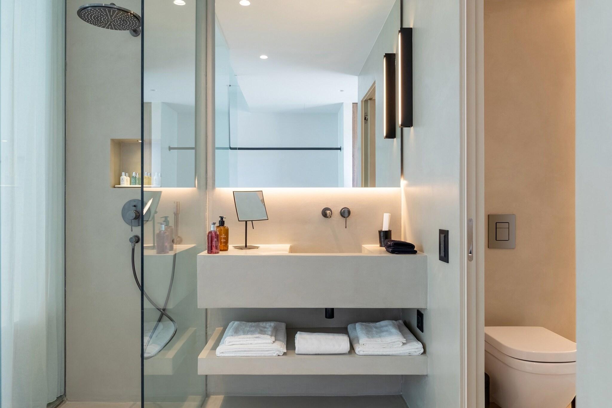 Suite Deluxe with Private Pool