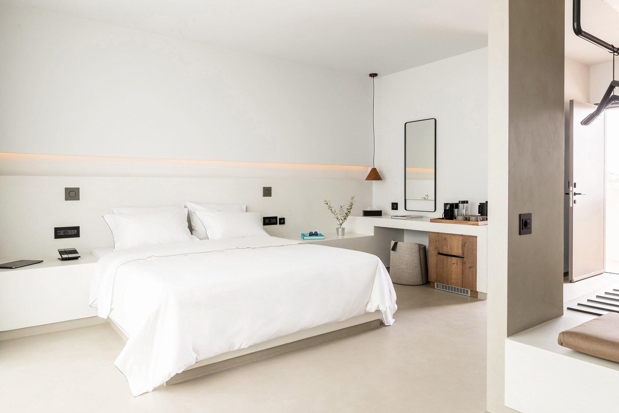 Suite Sea View with Private Pool