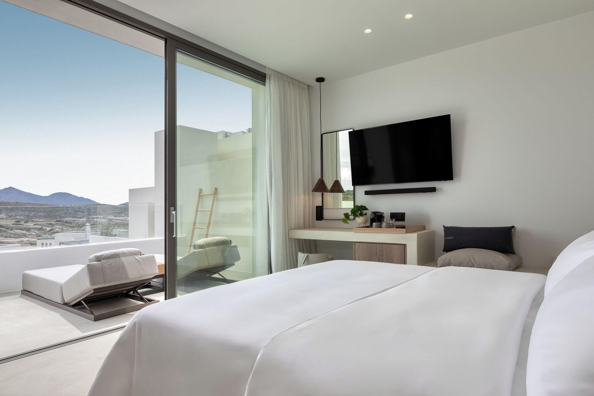 Suite Superior Pool View