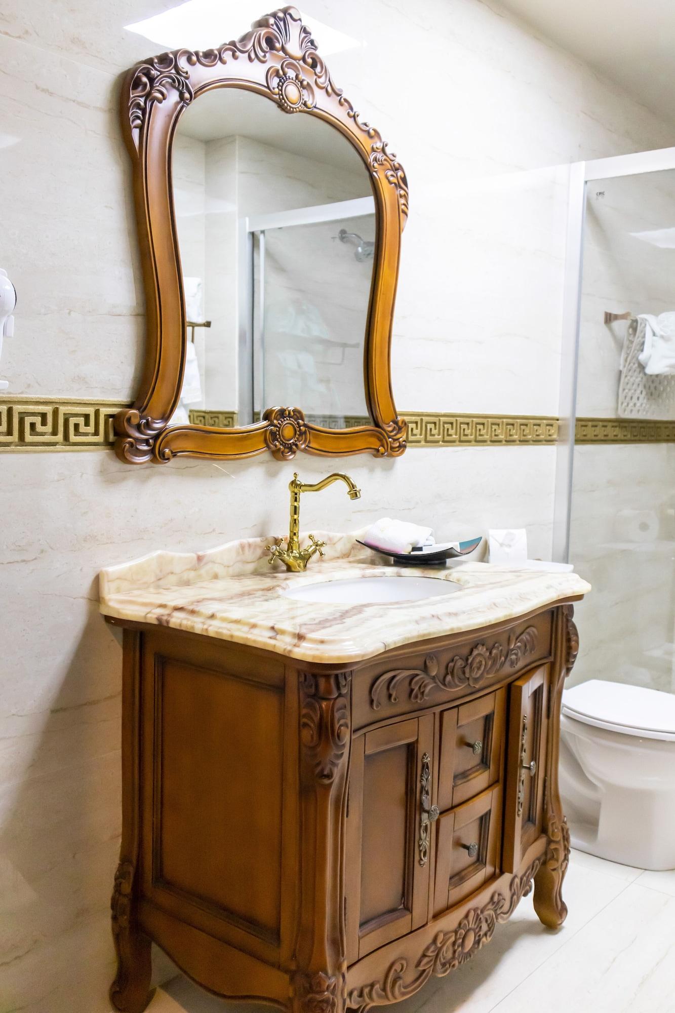 Double Ocean View King Bed