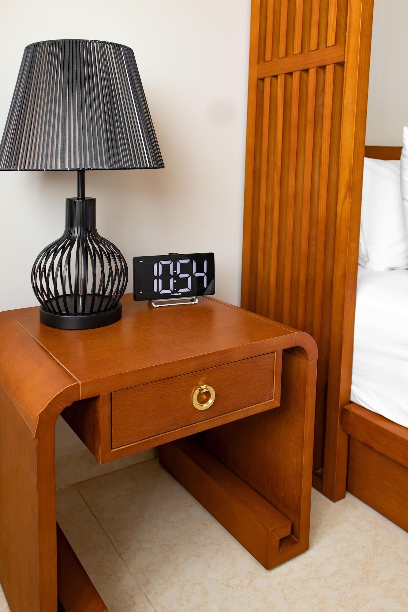 Double King Size Bed