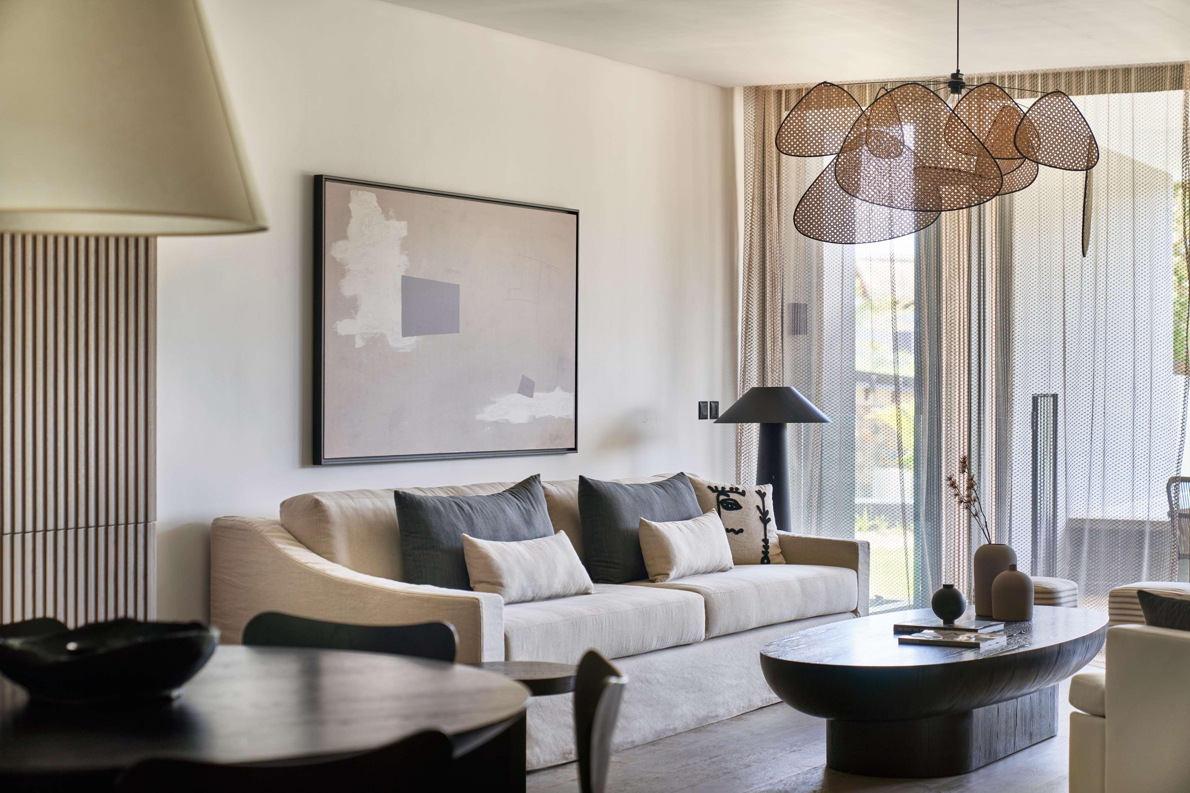 Apartment King Size Bed