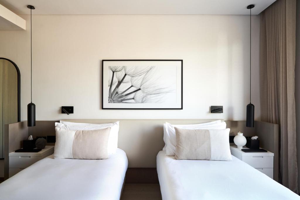 Apartment King Size Bed