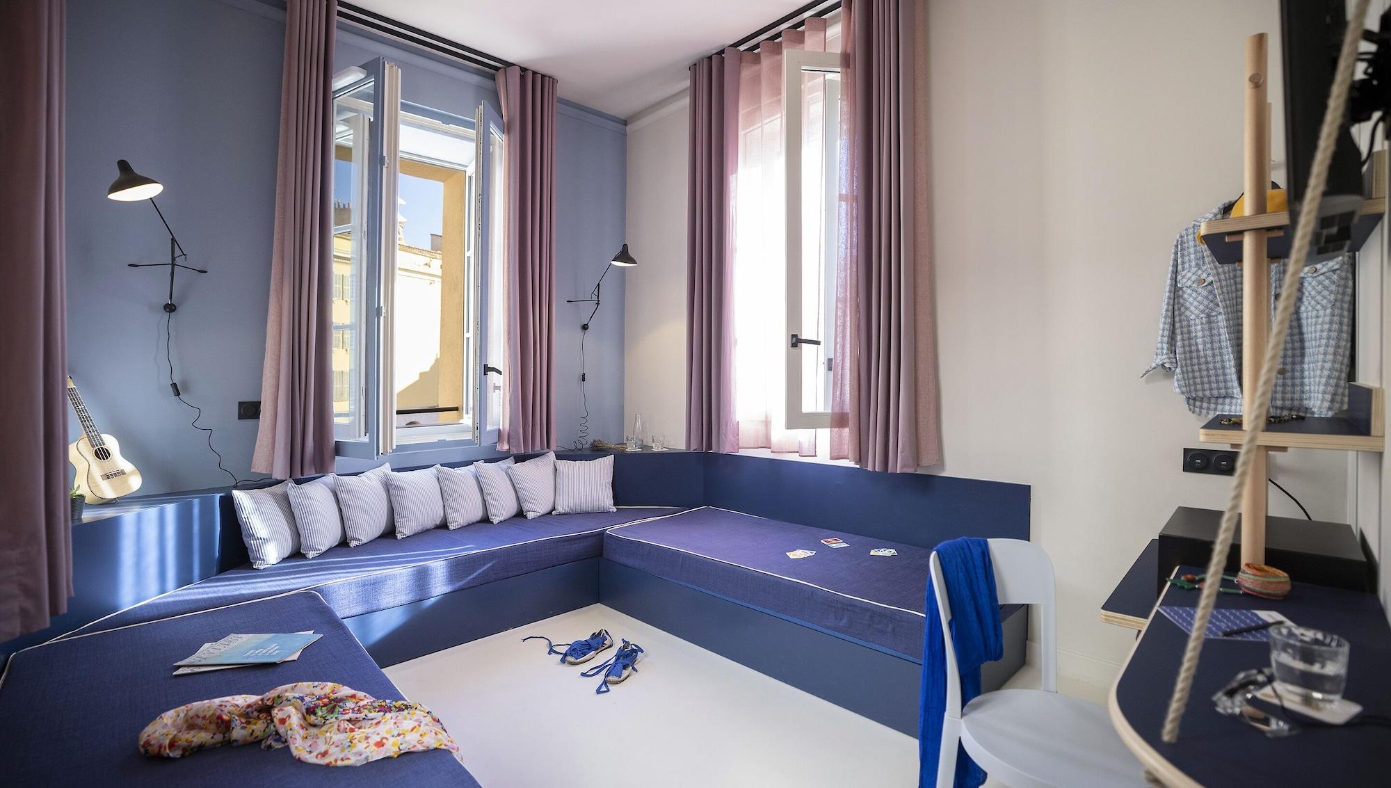 Family Room Standard