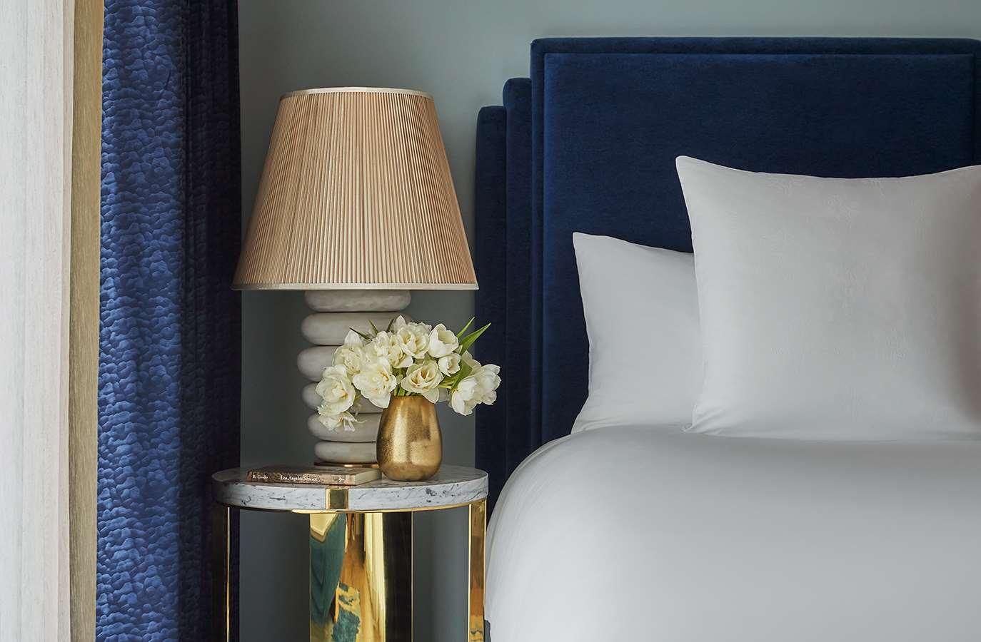 Double Deluxe Queen Bed