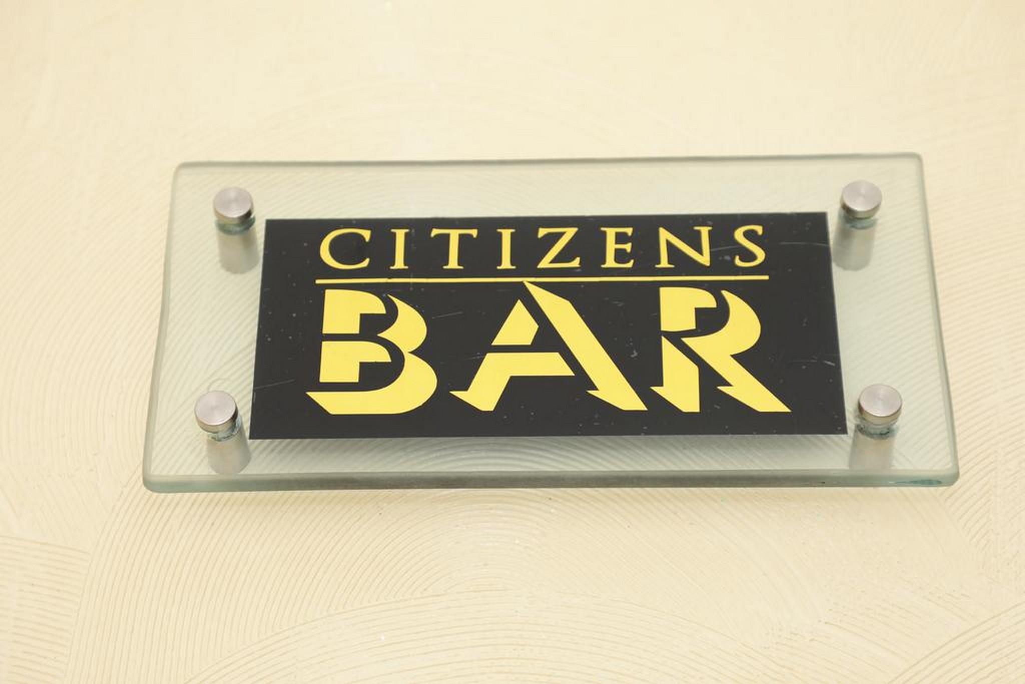Bar