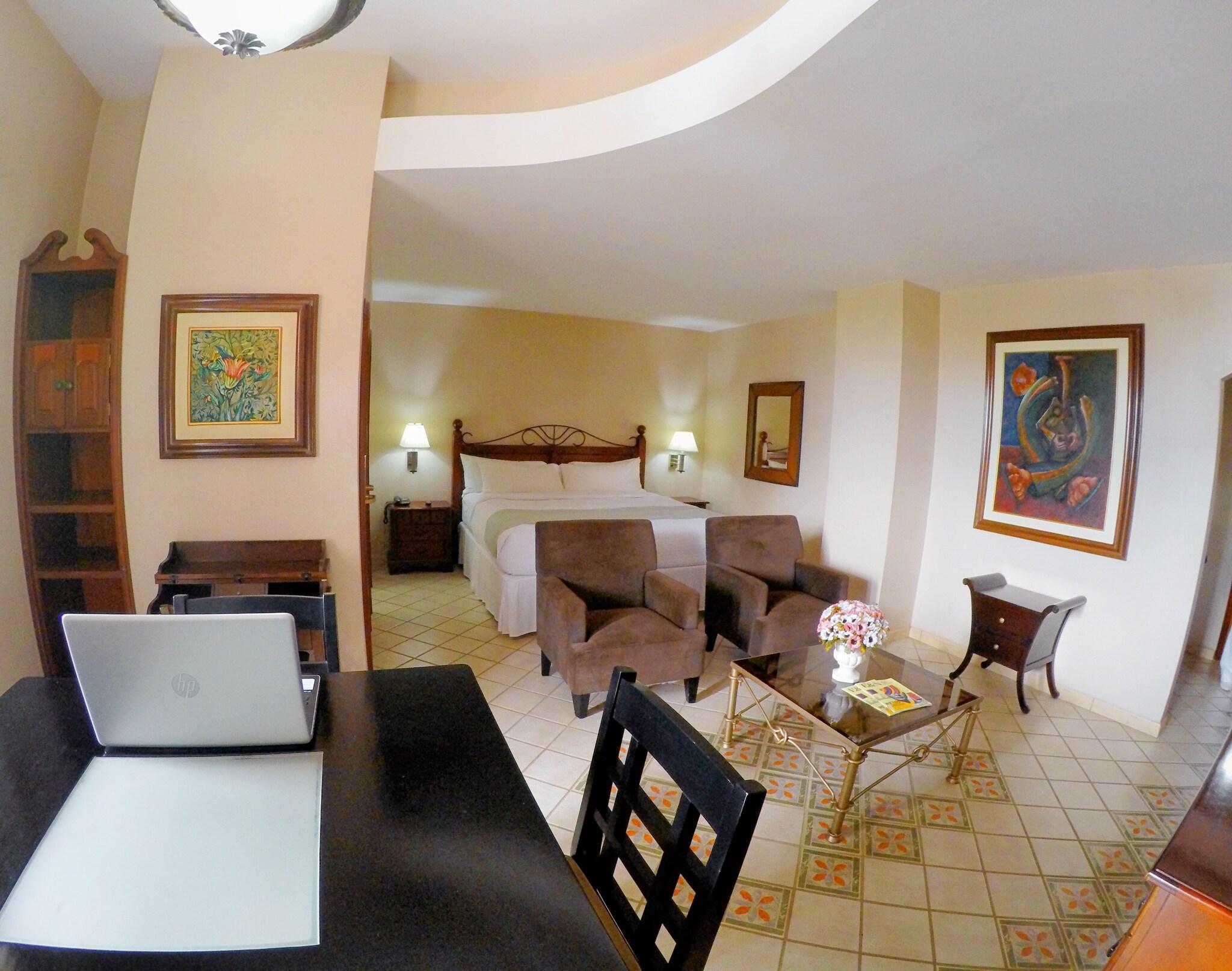 Studio King Size Bed