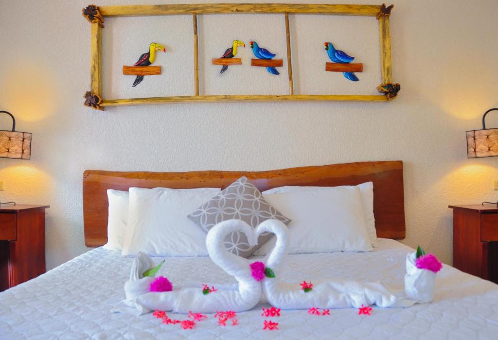 Double Deluxe King Bed