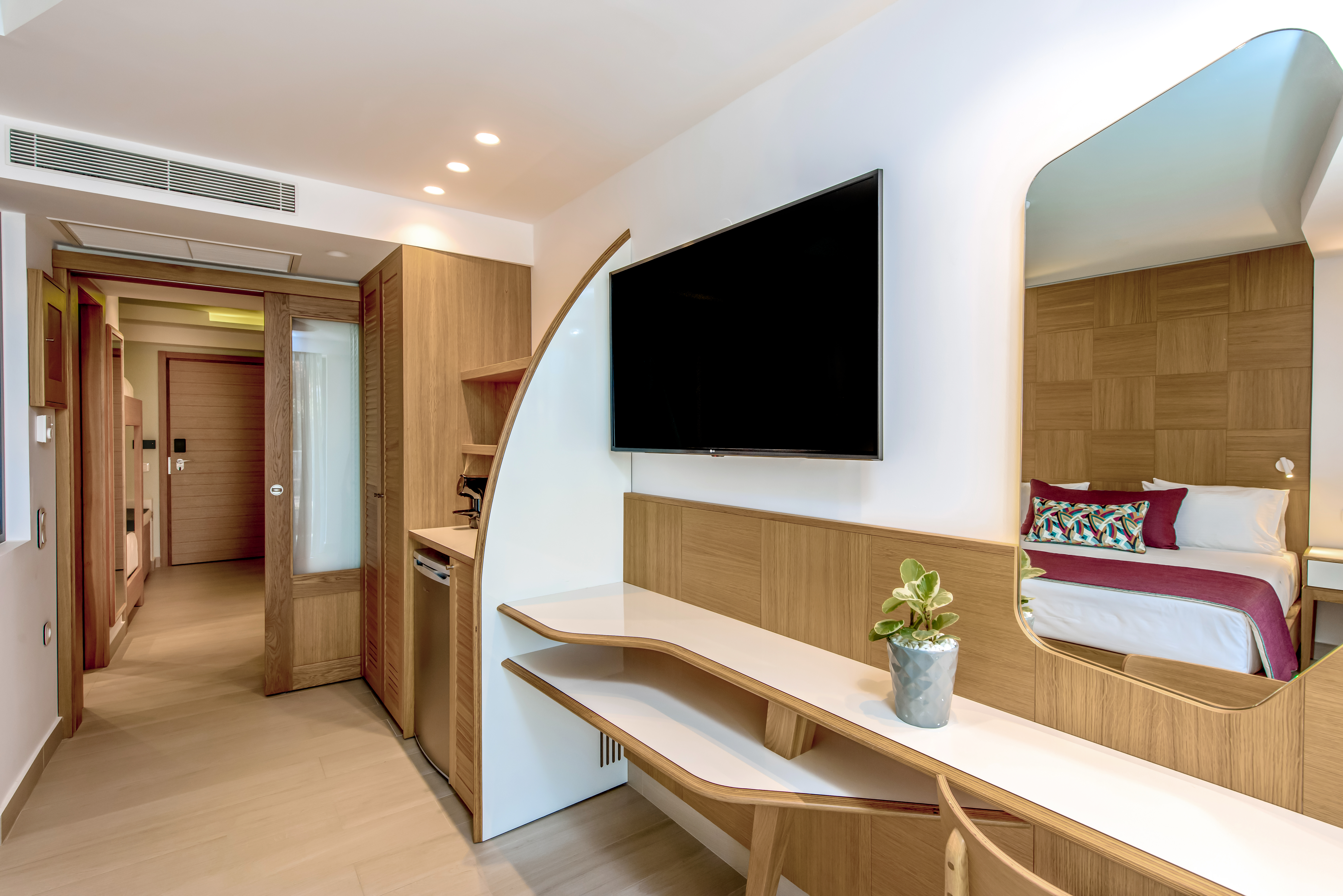 Family Room Land View