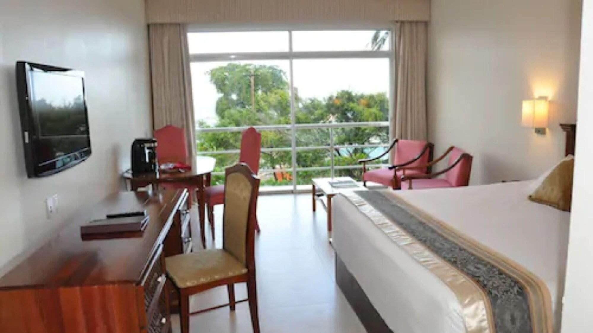 Single Business King Bed