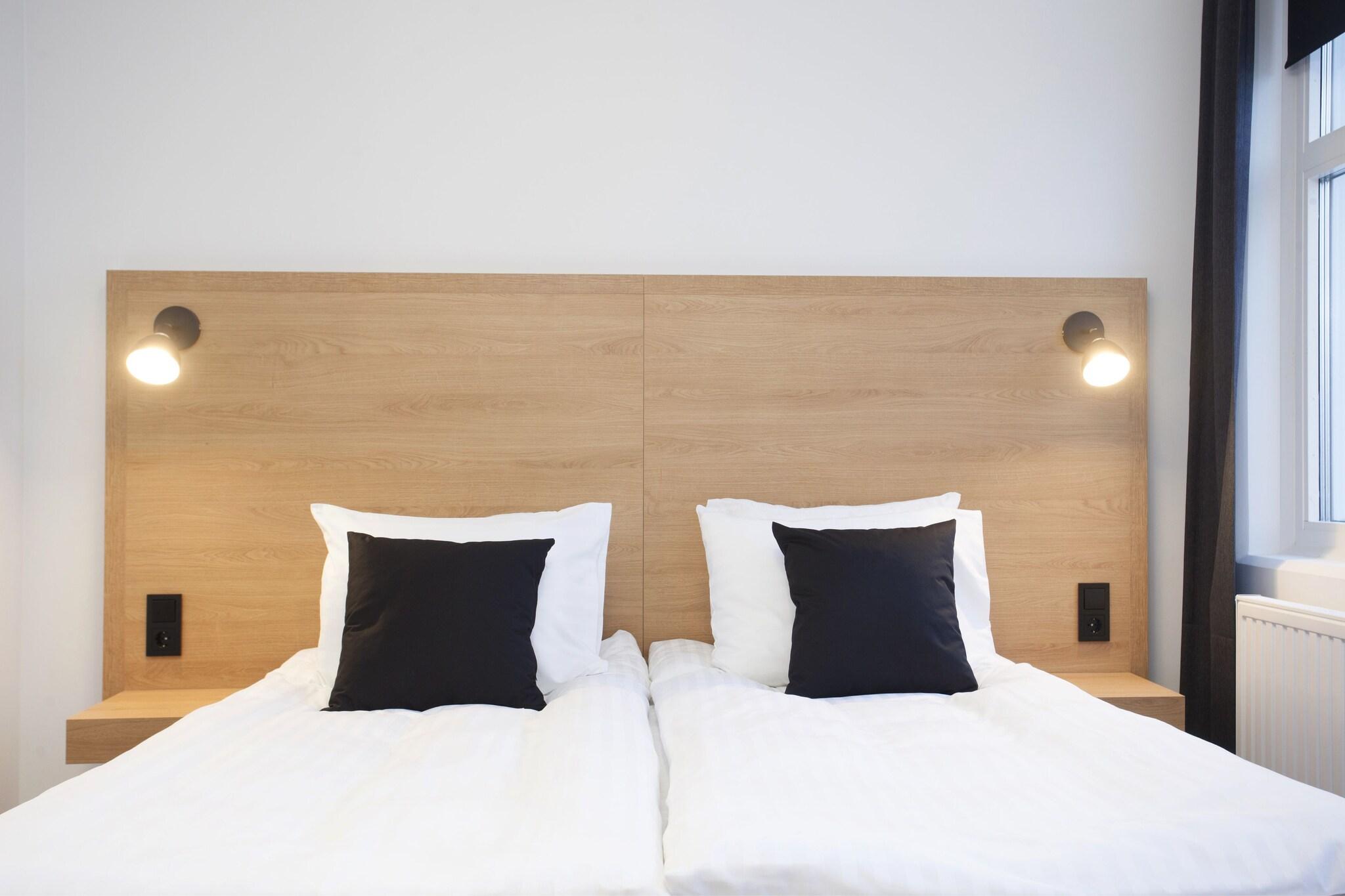 Double Queen Size Bed