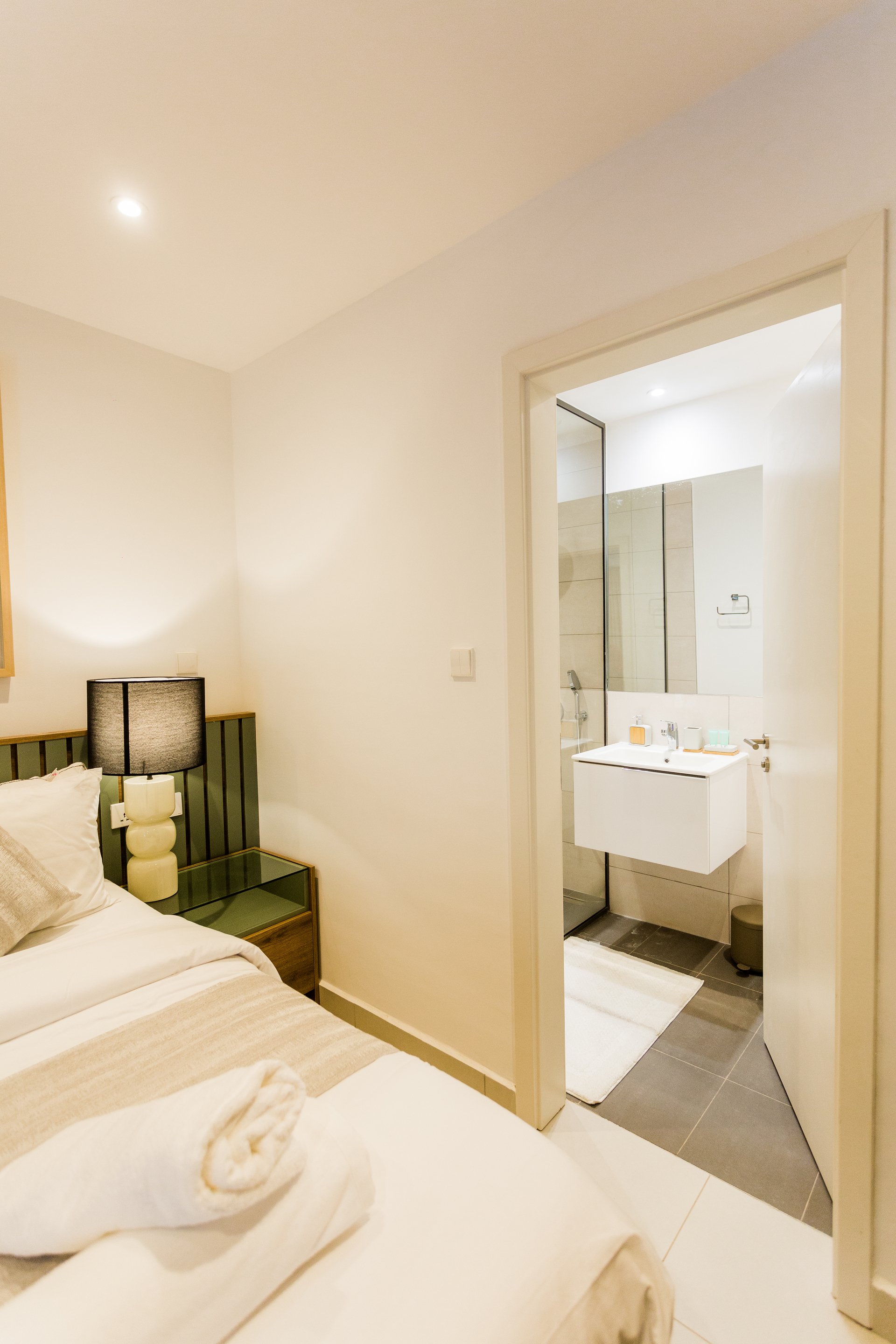 Apartment Executive