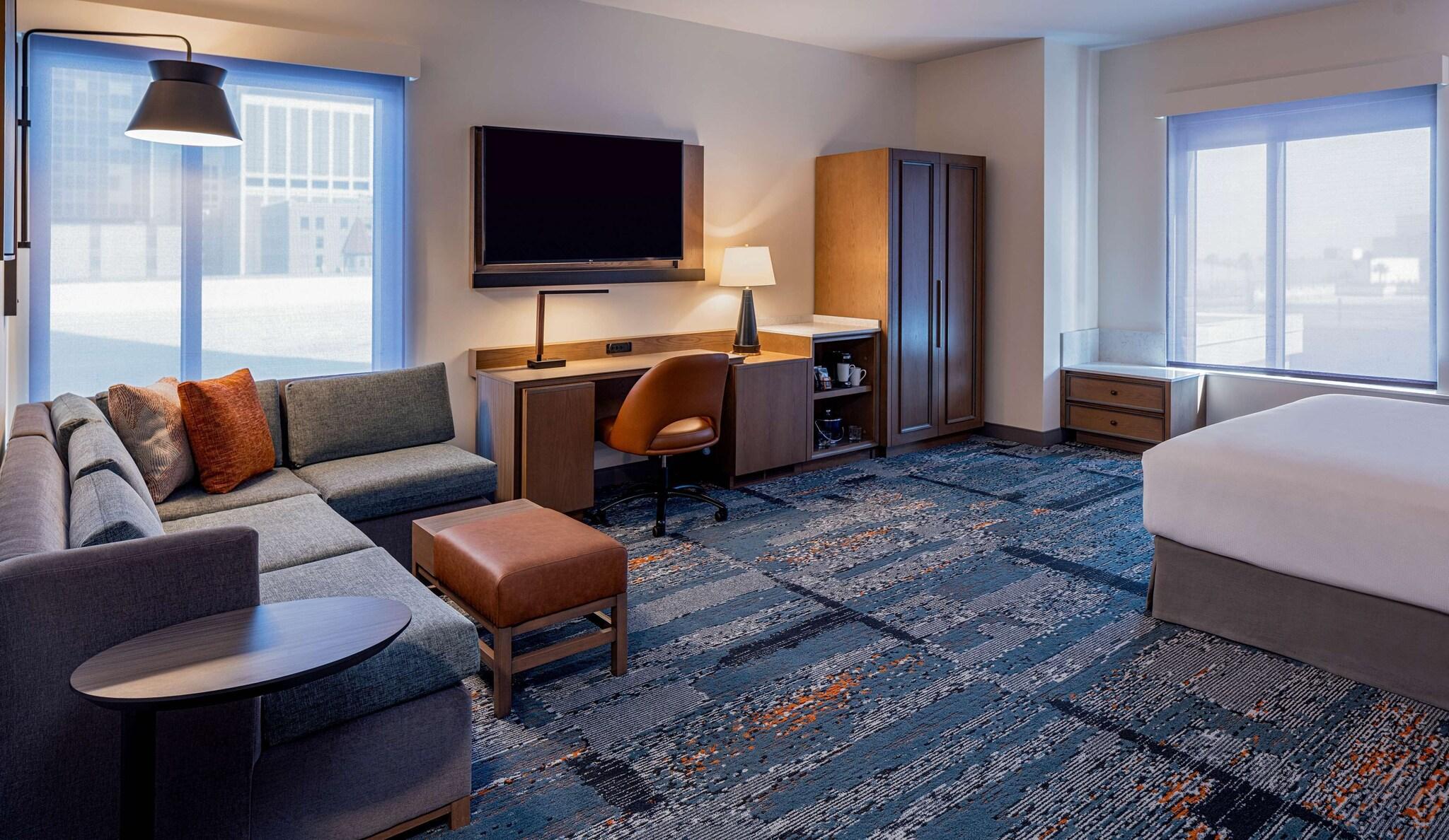 Room Accessible King Size Bed