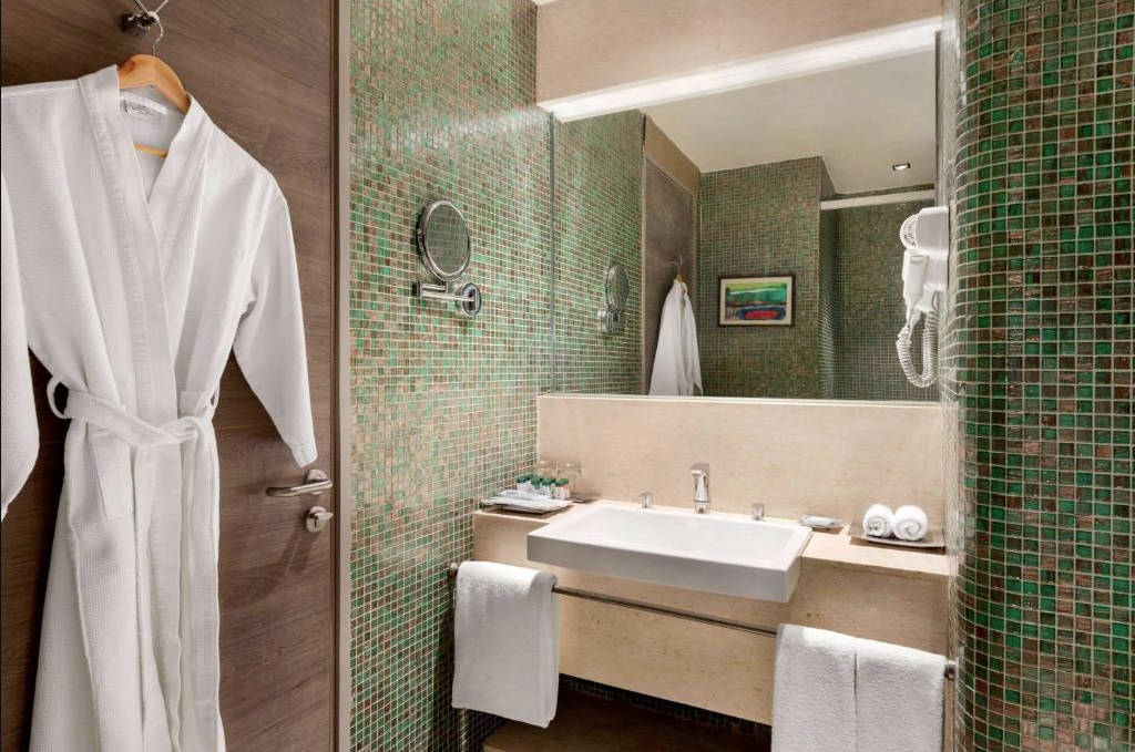 Double or Twin Accessible