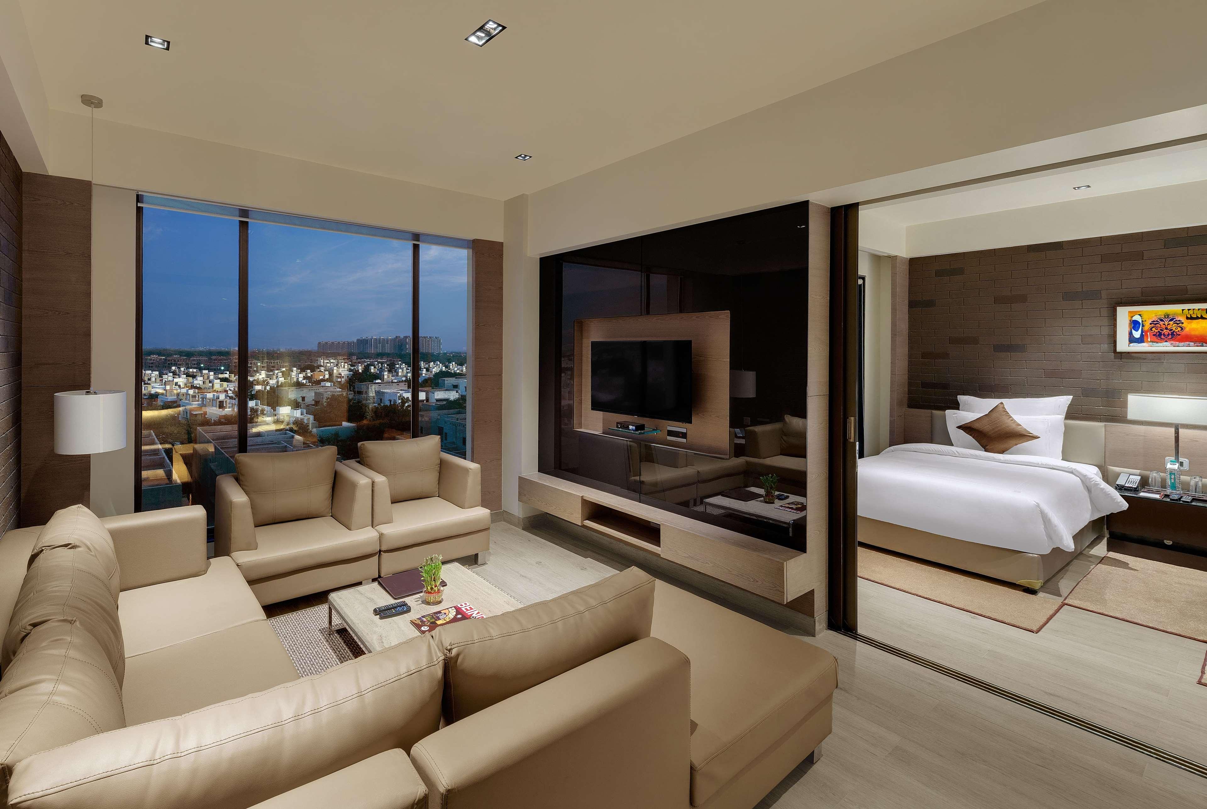 Suite Executive King Bed