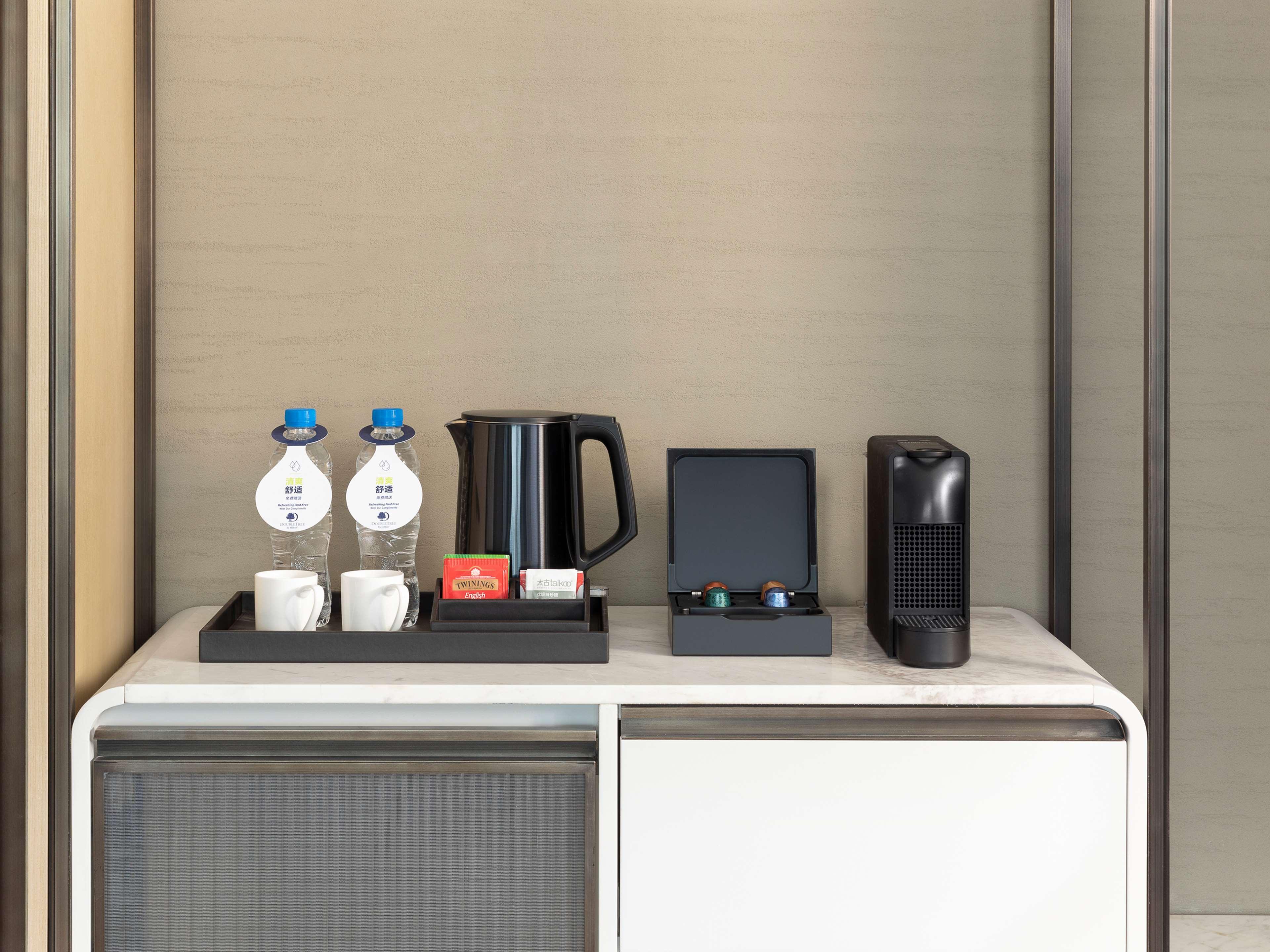 Double Deluxe King Bed