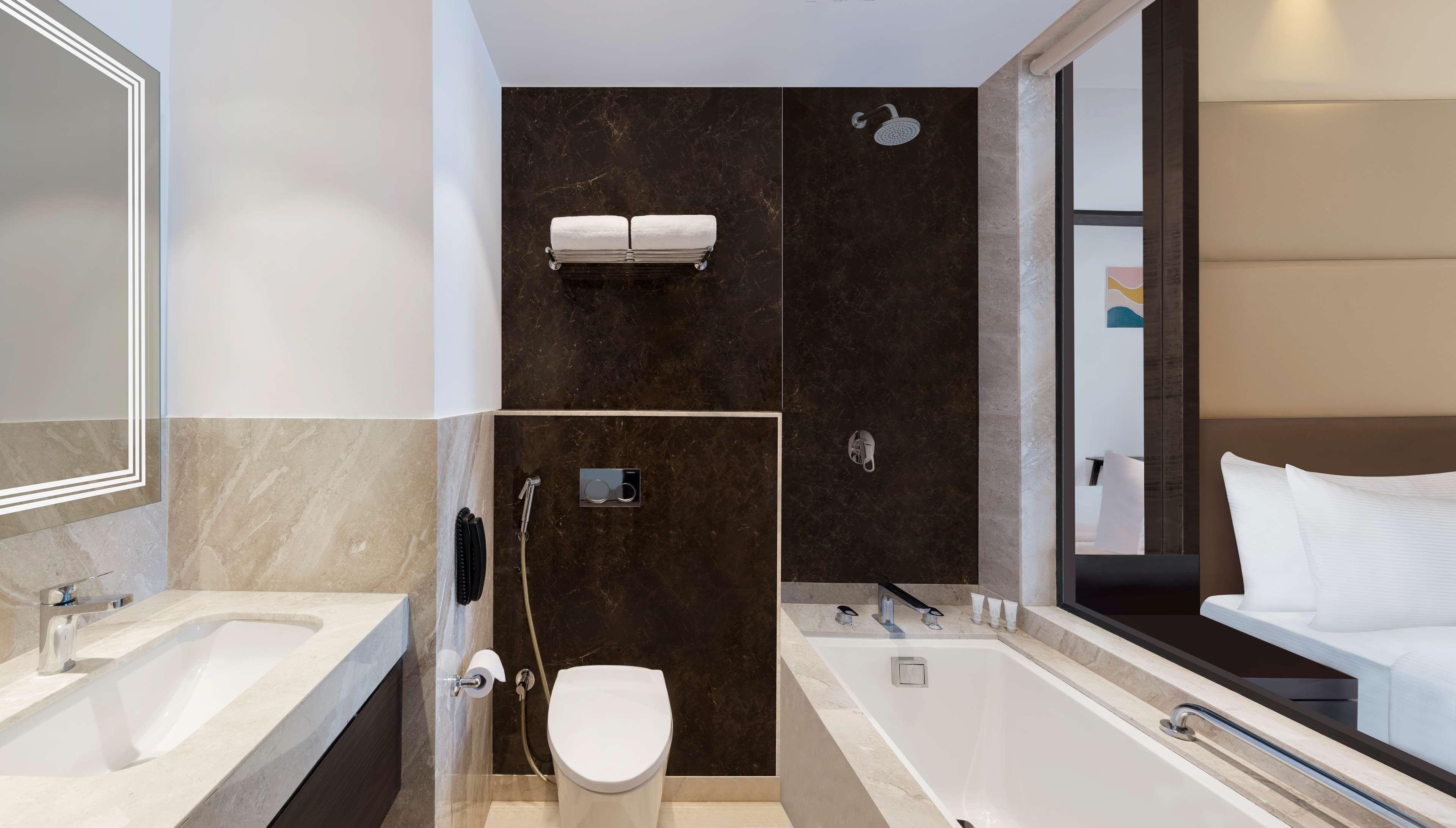 Double Guest Room King Bed