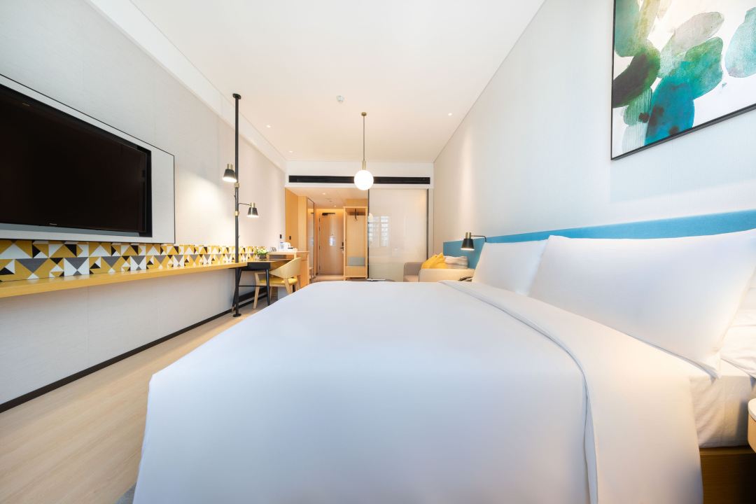 Double Premium King Bed