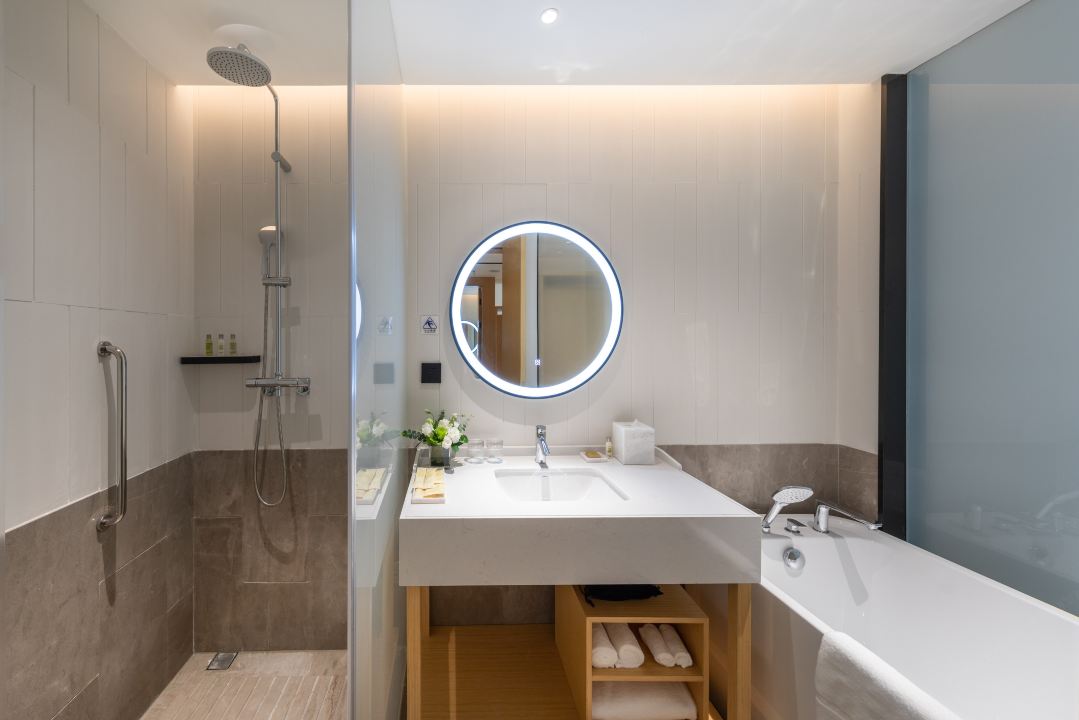 Double Premium King Bed