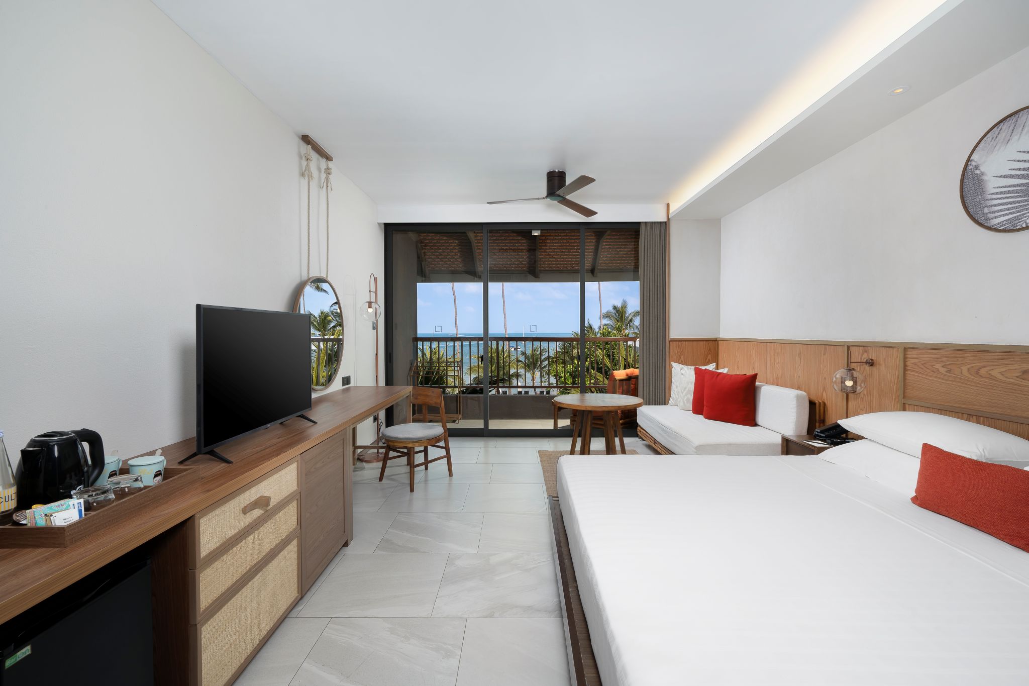 Double or Twin Deluxe Sea View