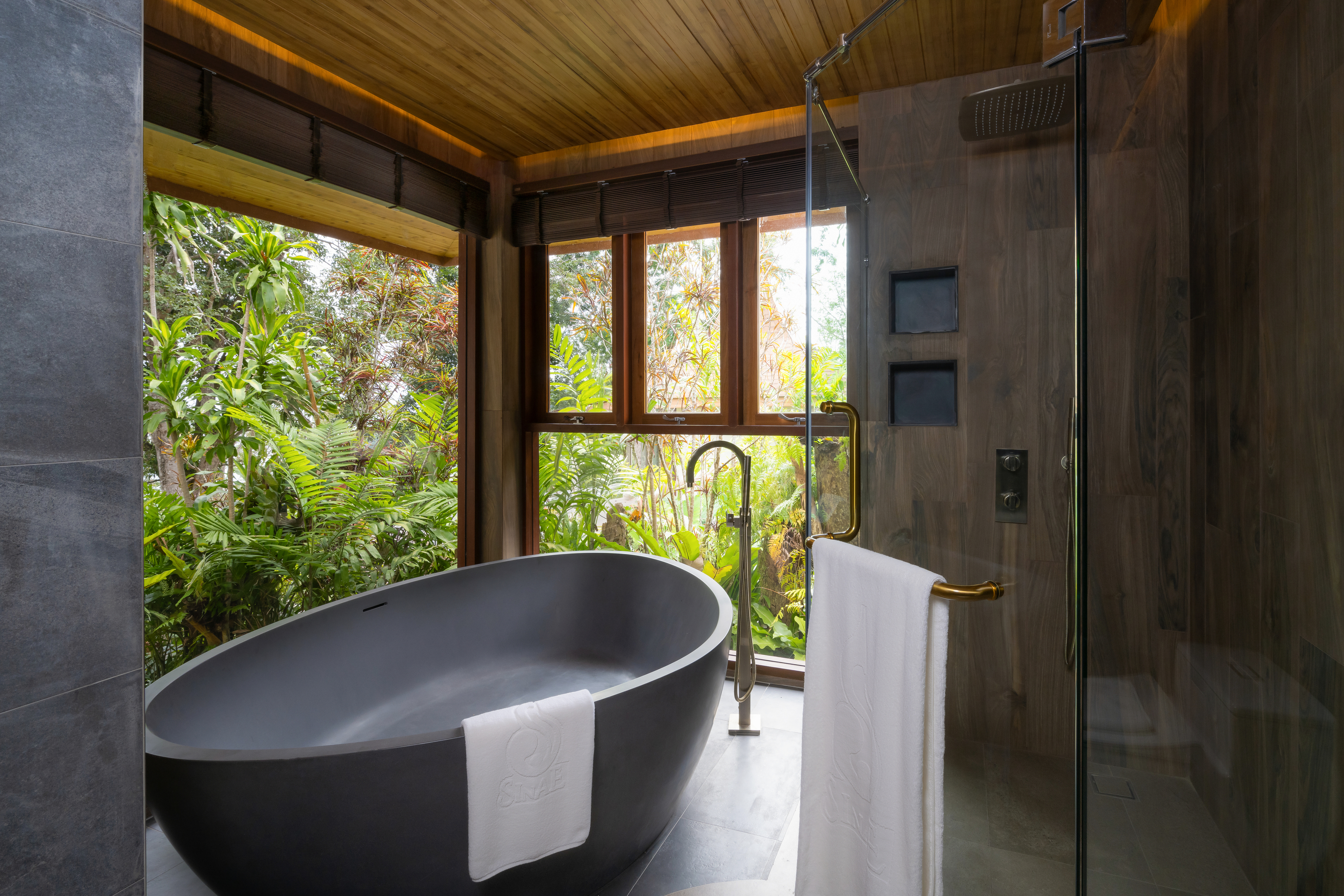 Suite with Private Pool