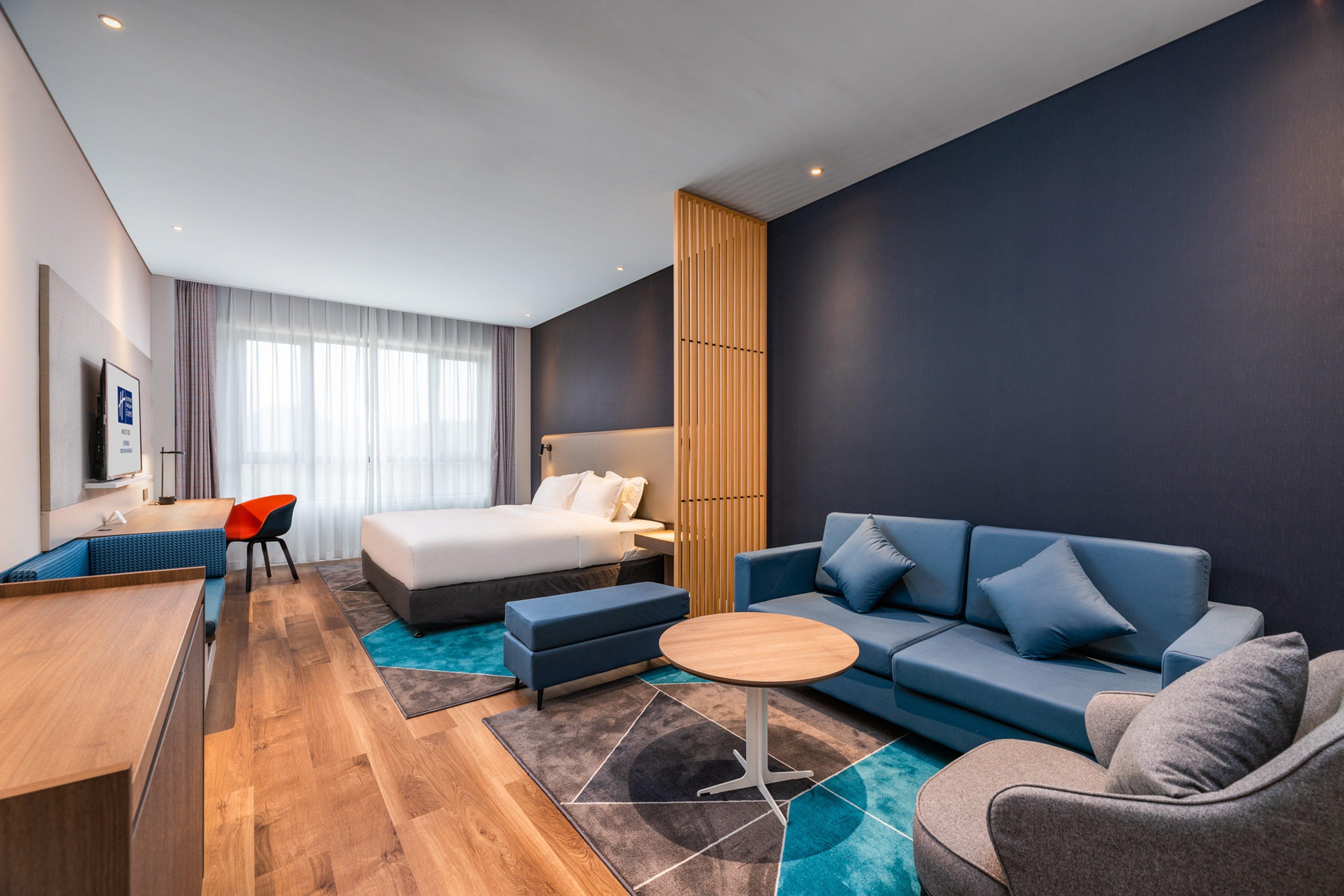 Double King Size Bed