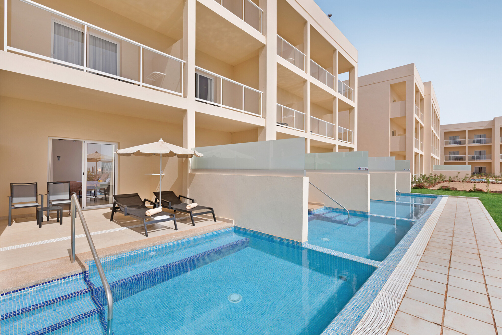 Double with Private Pool