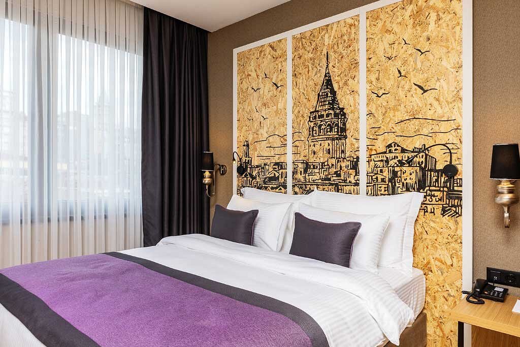 Double or Twin Standard