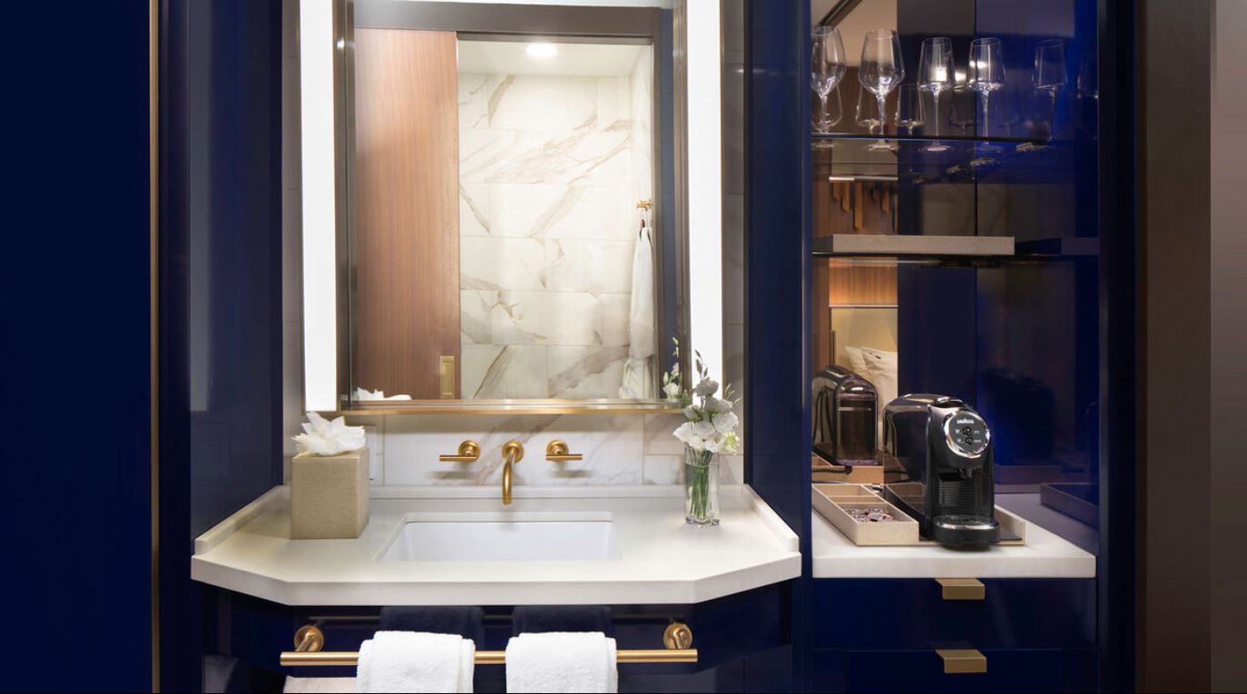 Double Superior King Bed