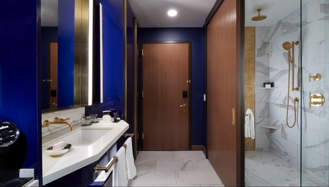 Double Superior King Bed