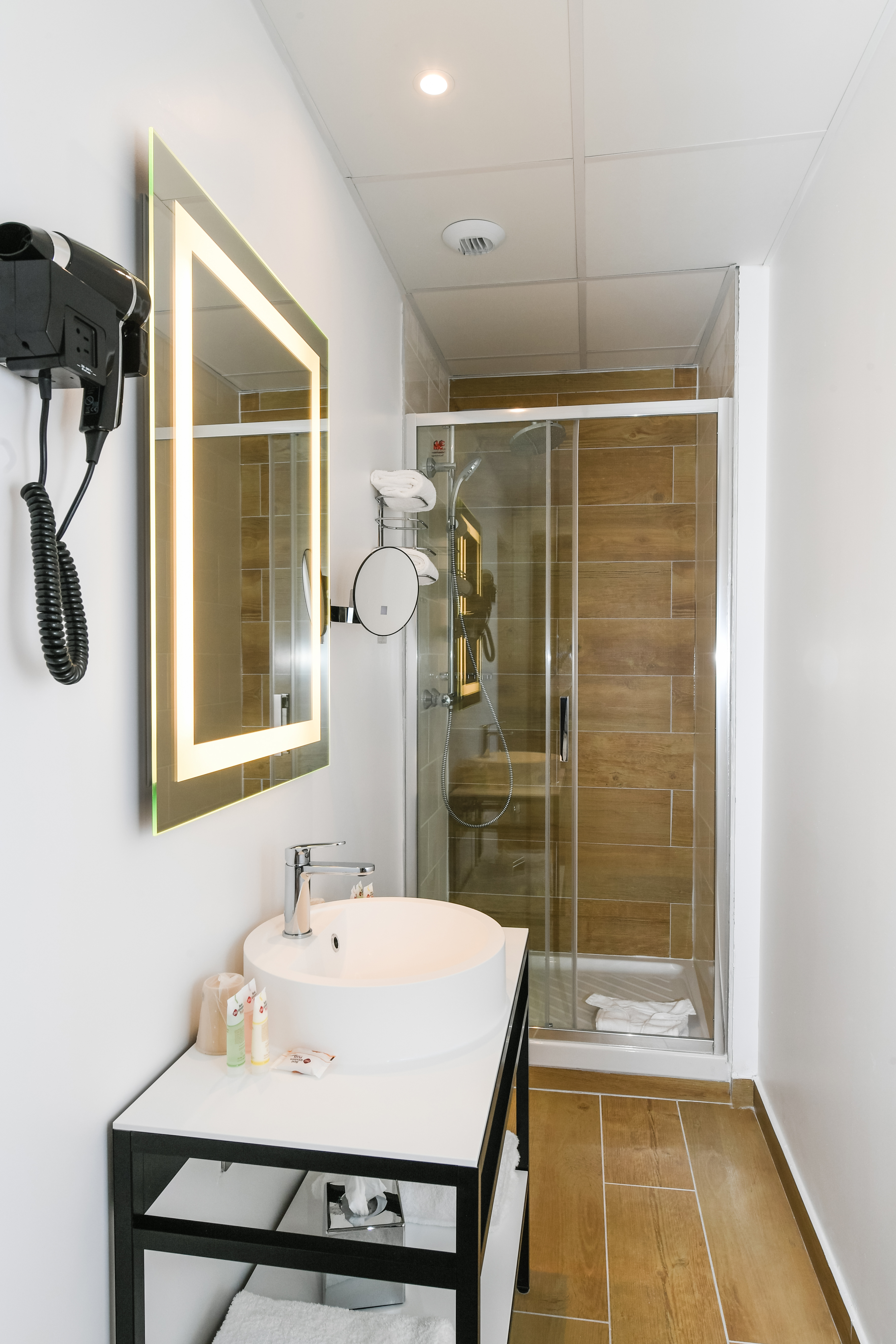 Double or Twin Deluxe