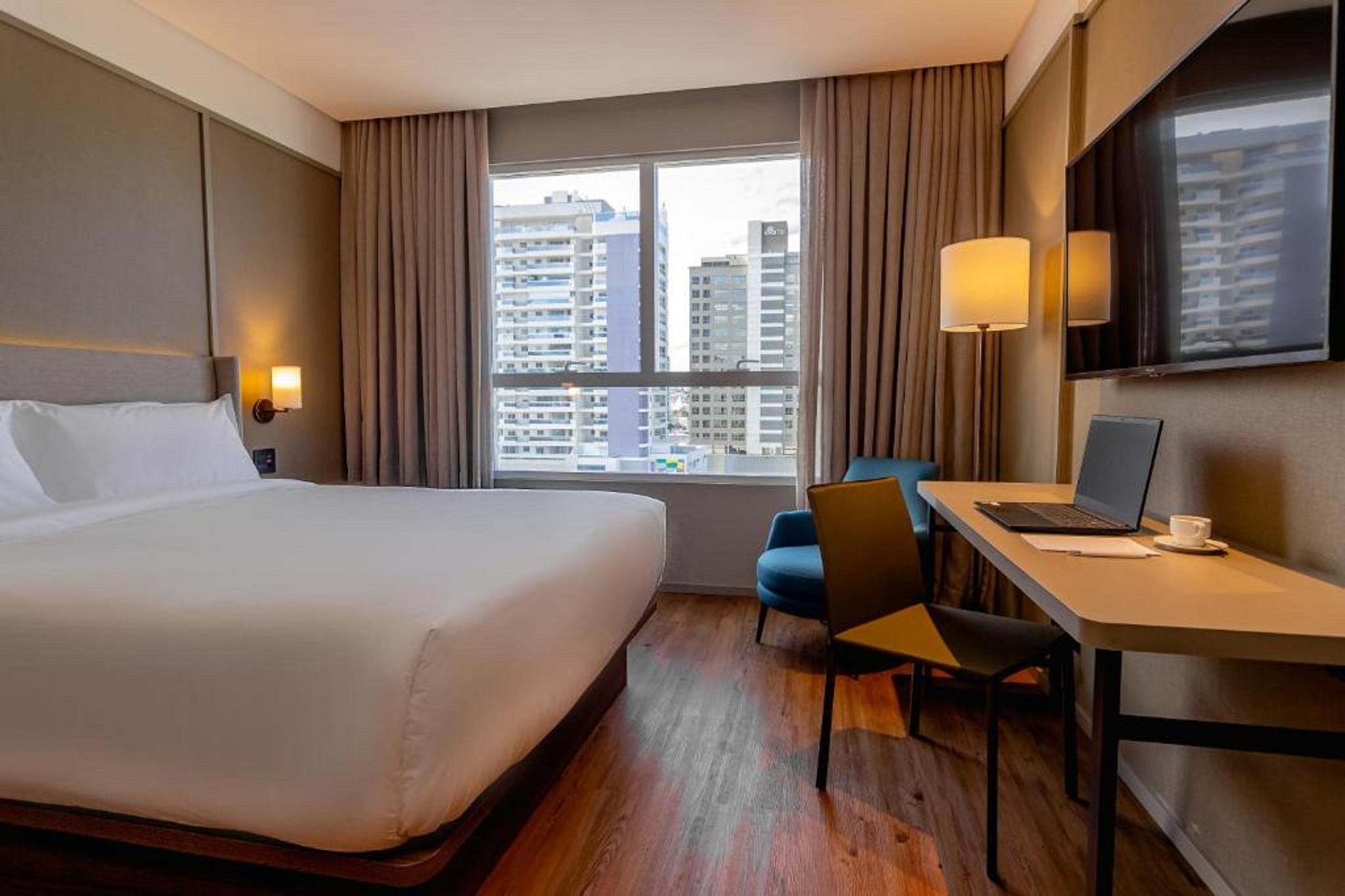 Double or Twin Superior