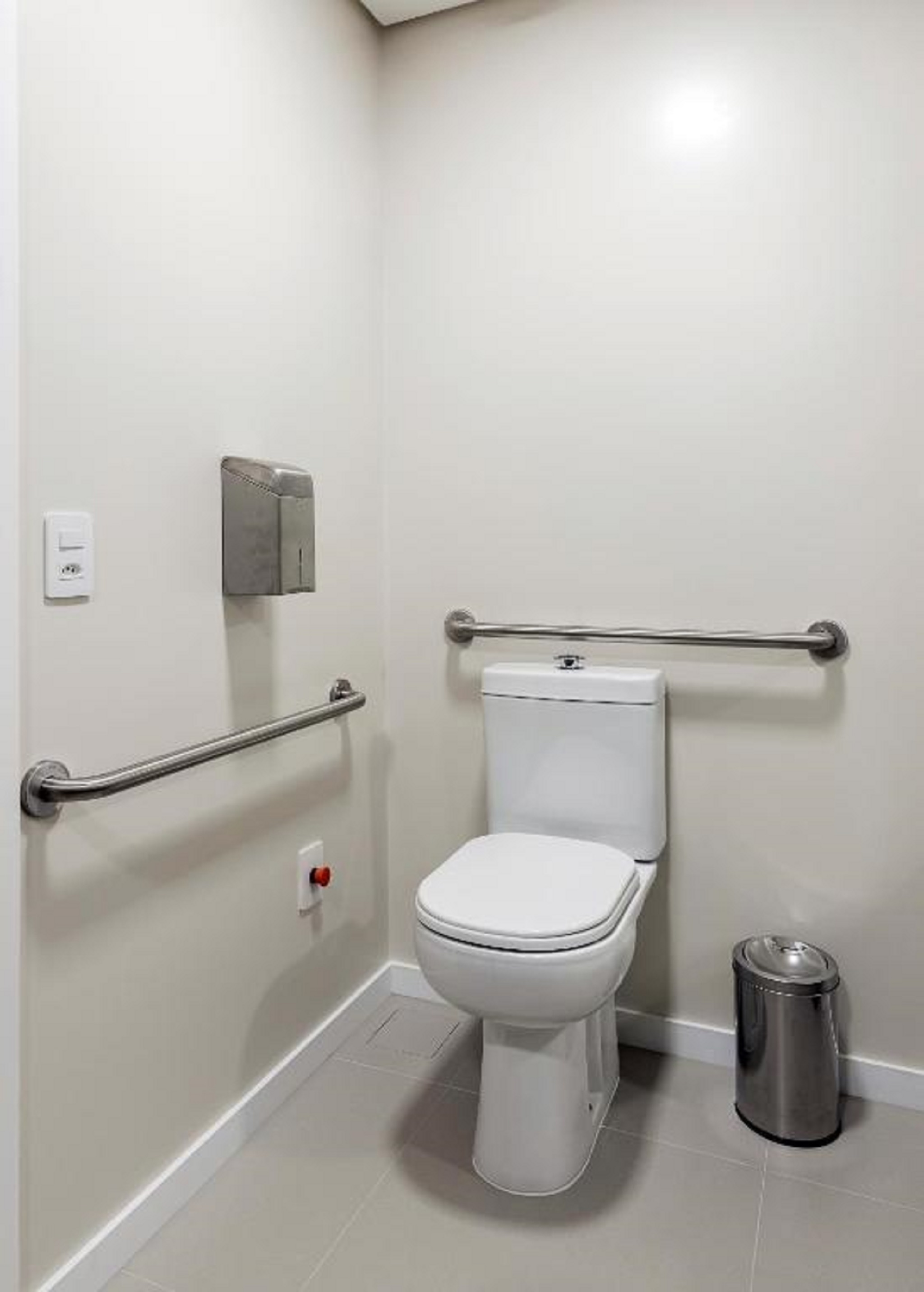 Double or Twin Accessible Superior