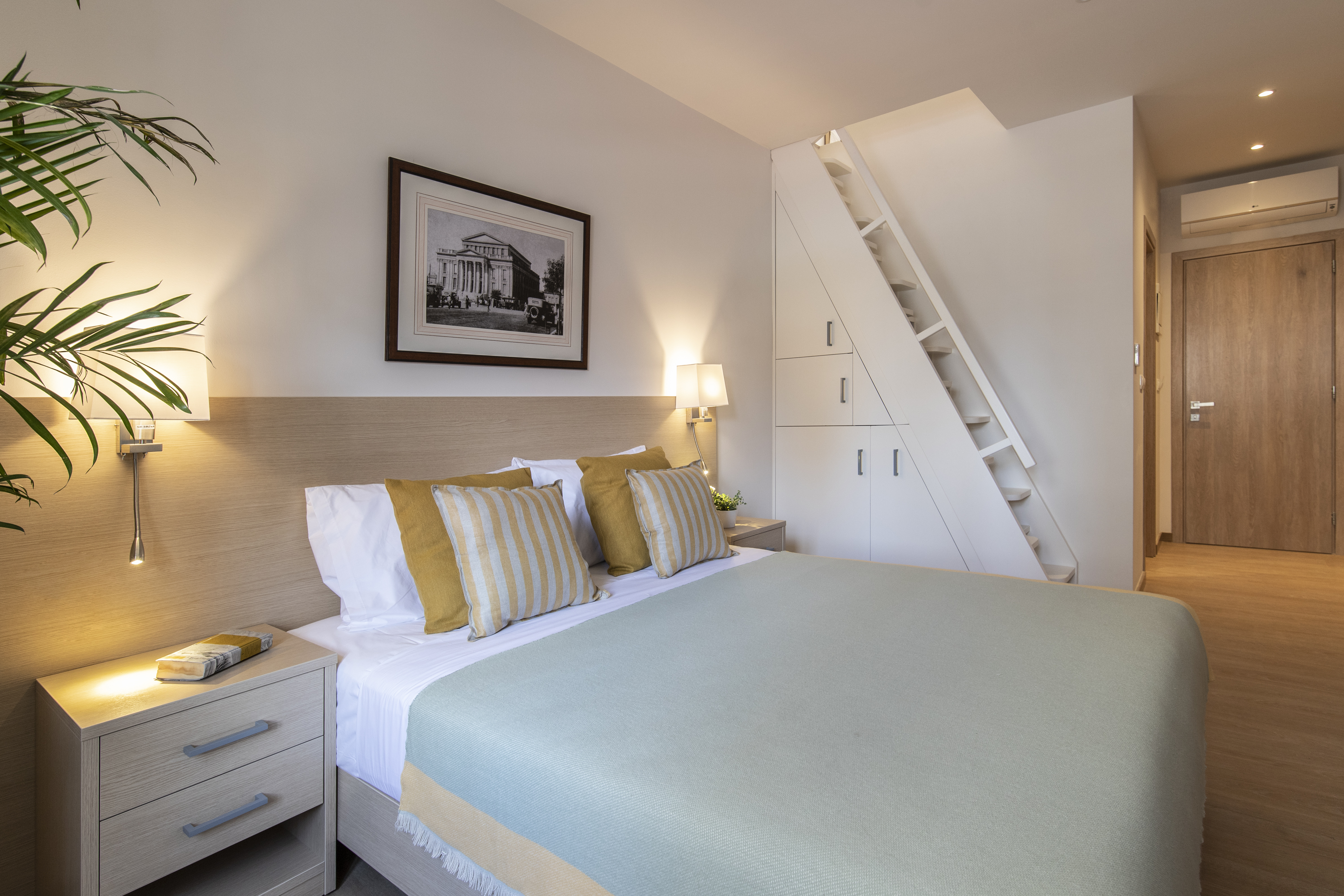 Apartment Two Bedrooms with Kitchenette