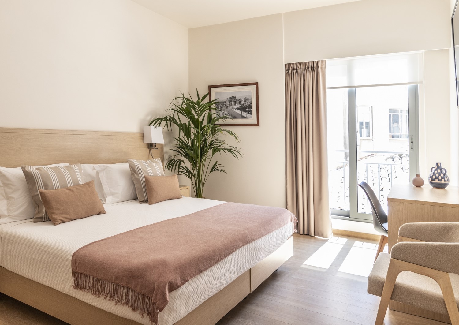 Family Room City View