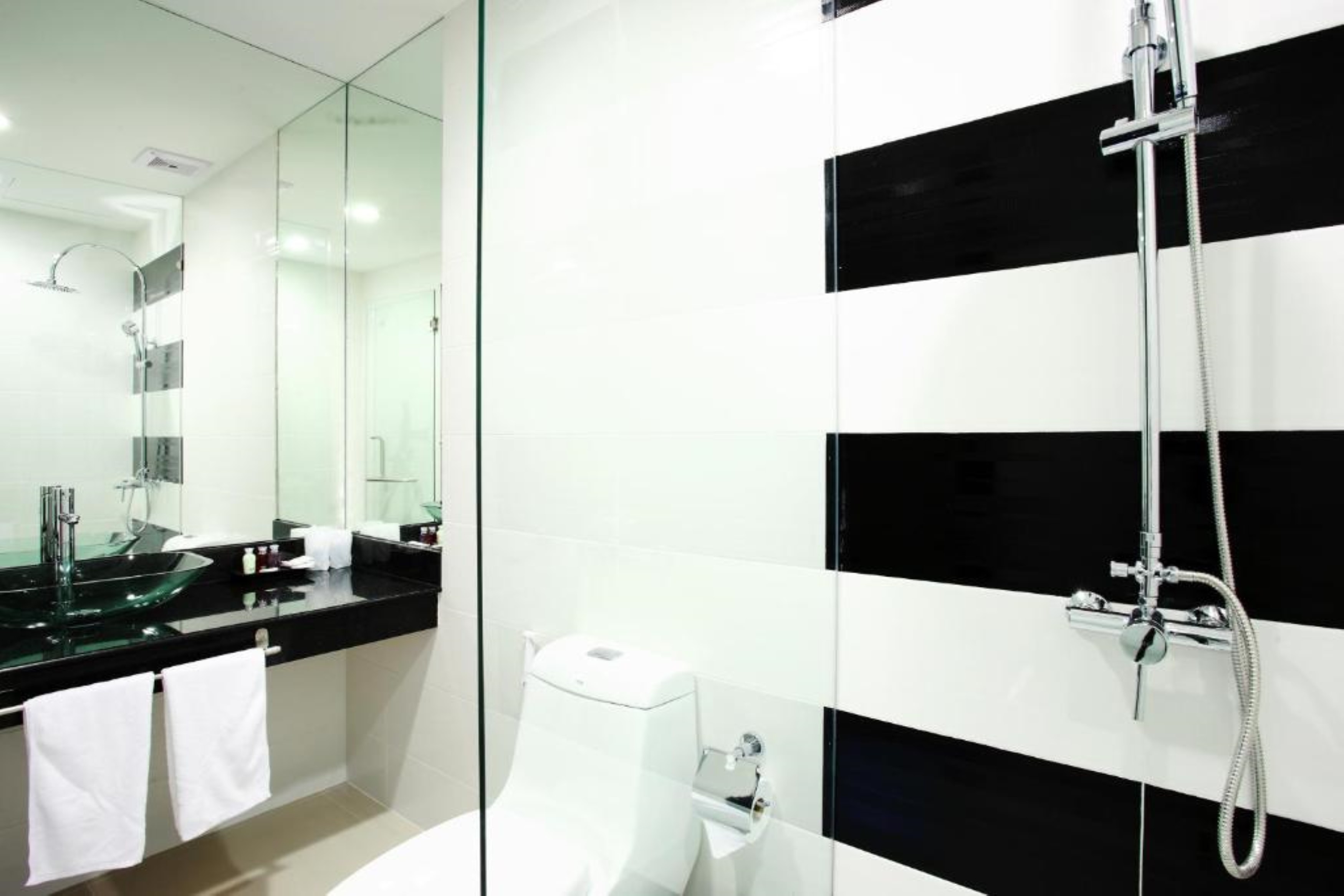 Studio with Kitchenette