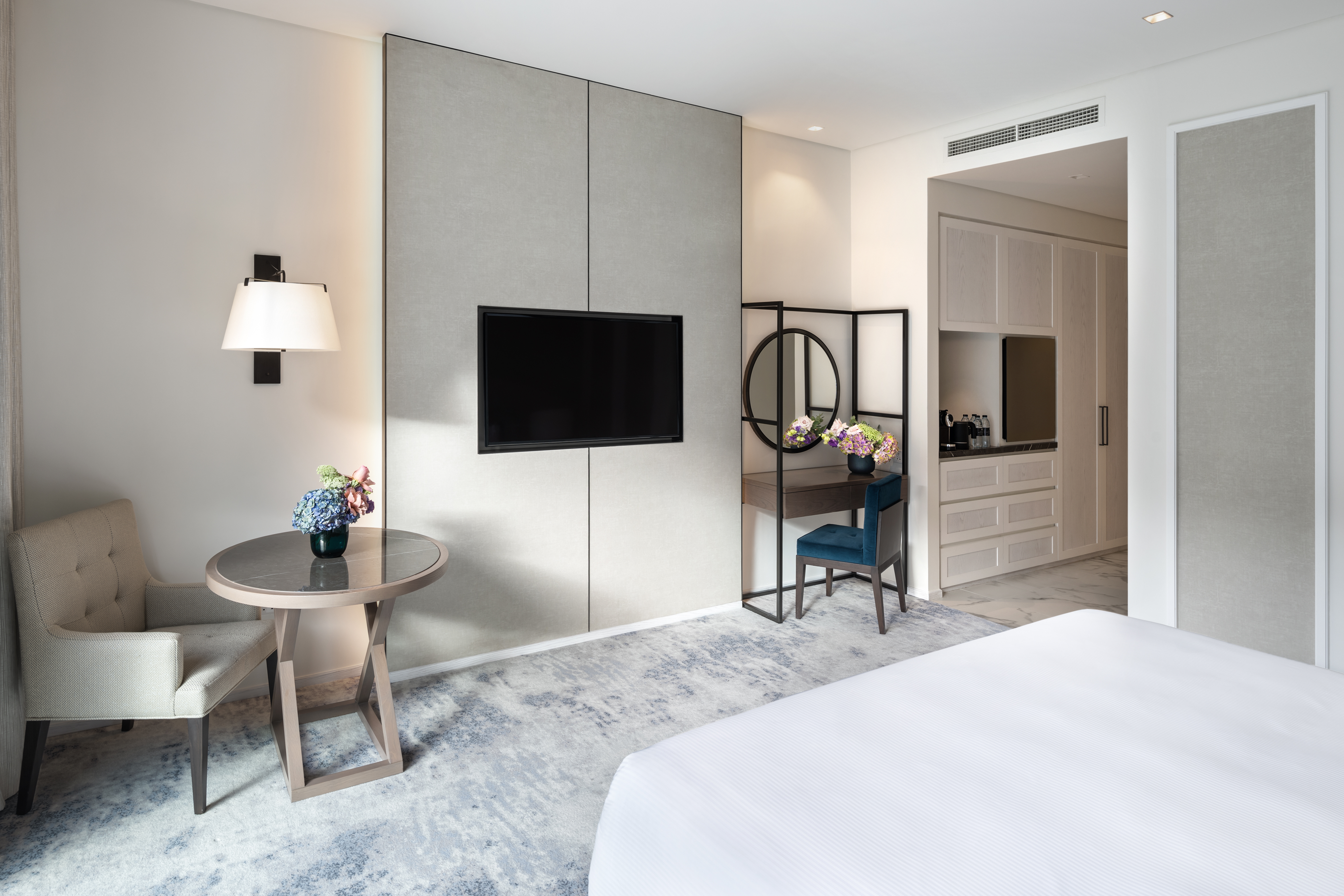 Double Deluxe Mountain View