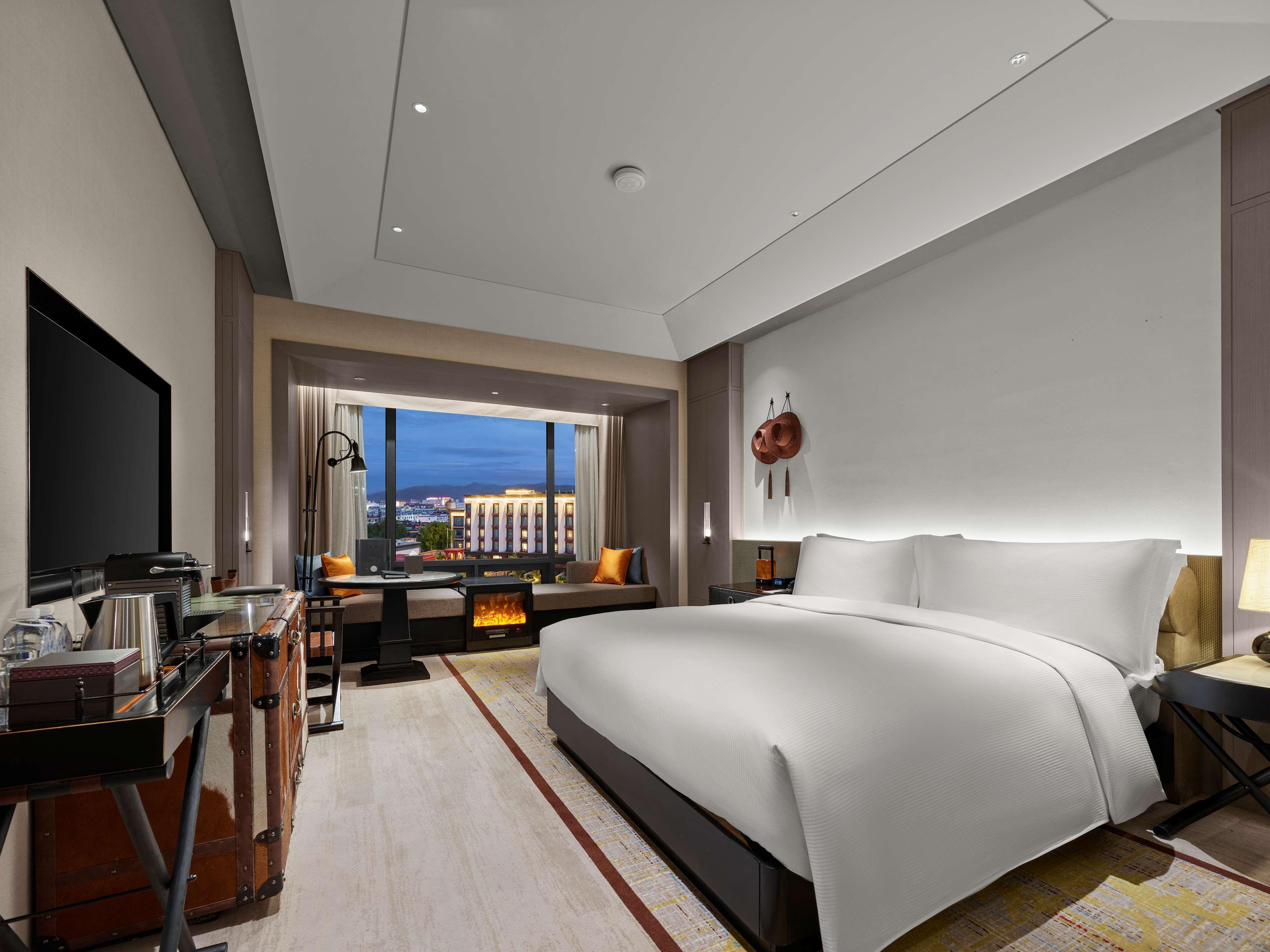 Double Executive King Bed